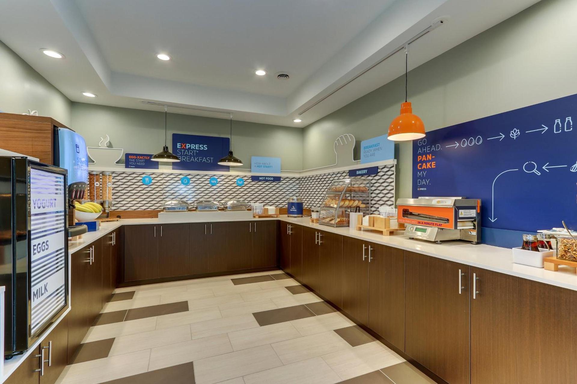 Holiday Inn Express Hotel & Suites Corbin by IHG photo 27