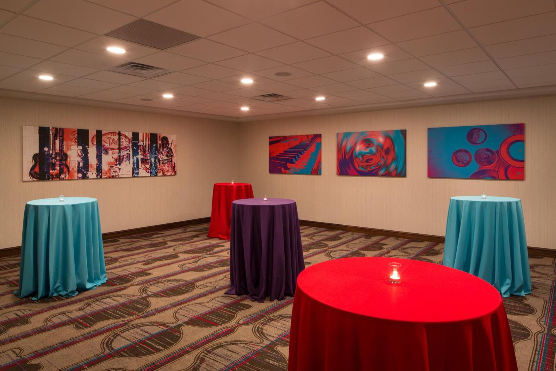 Crowne Plaza Memphis Downtown by IHG photo 34
