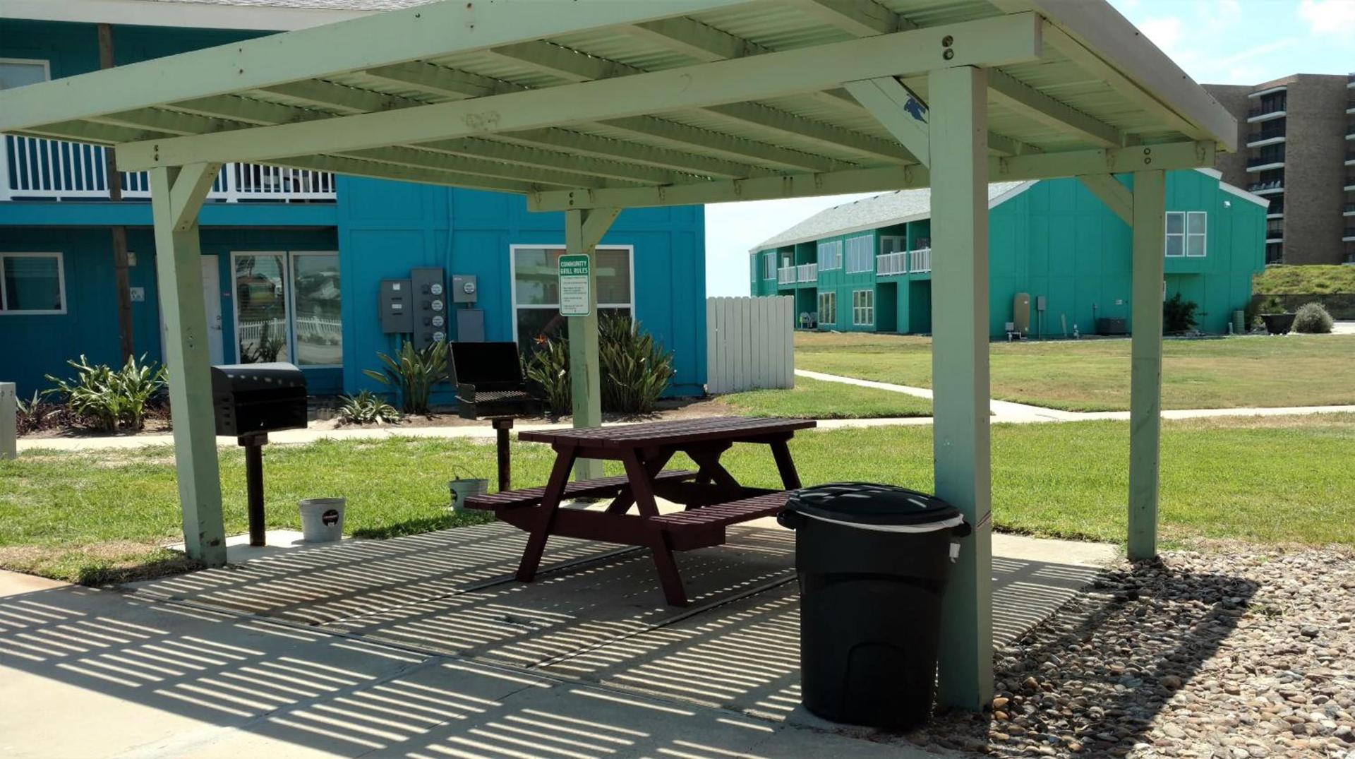 Executive Keys Condominiums on the Beach photo 49