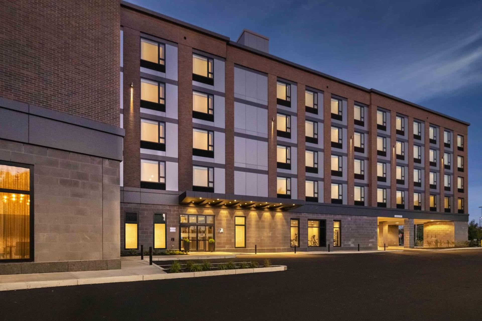 Staybridge Suites - Boston Logan Airport - Revere by IHG photo 8