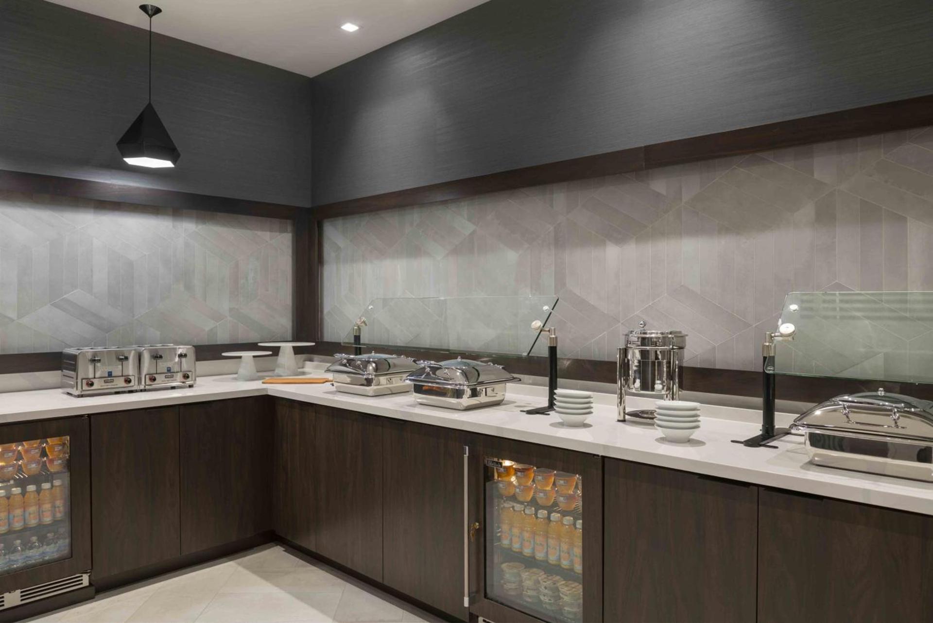 Staybridge Suites - Boston Logan Airport - Revere by IHG photo 33