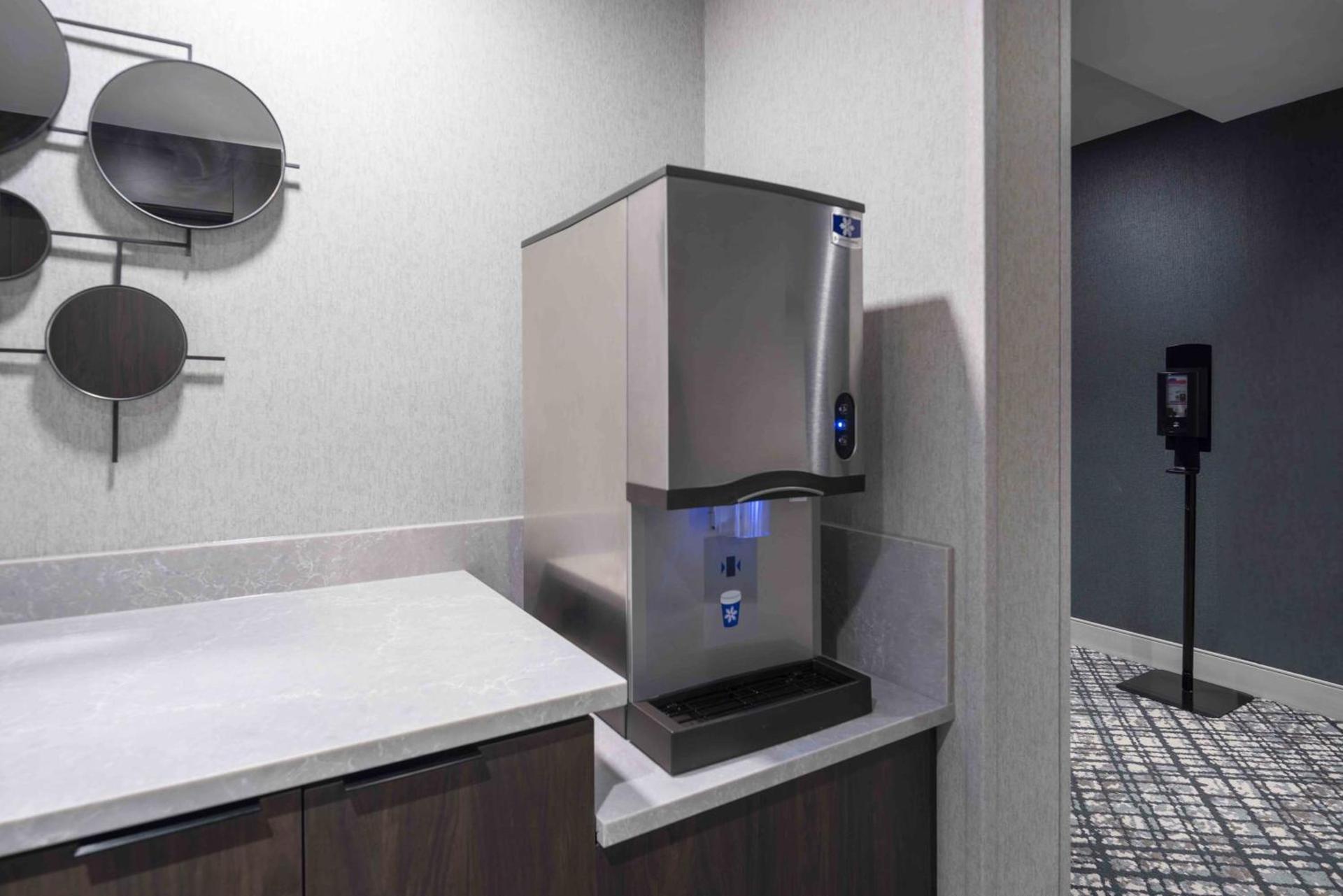Staybridge Suites - Boston Logan Airport - Revere by IHG photo 55