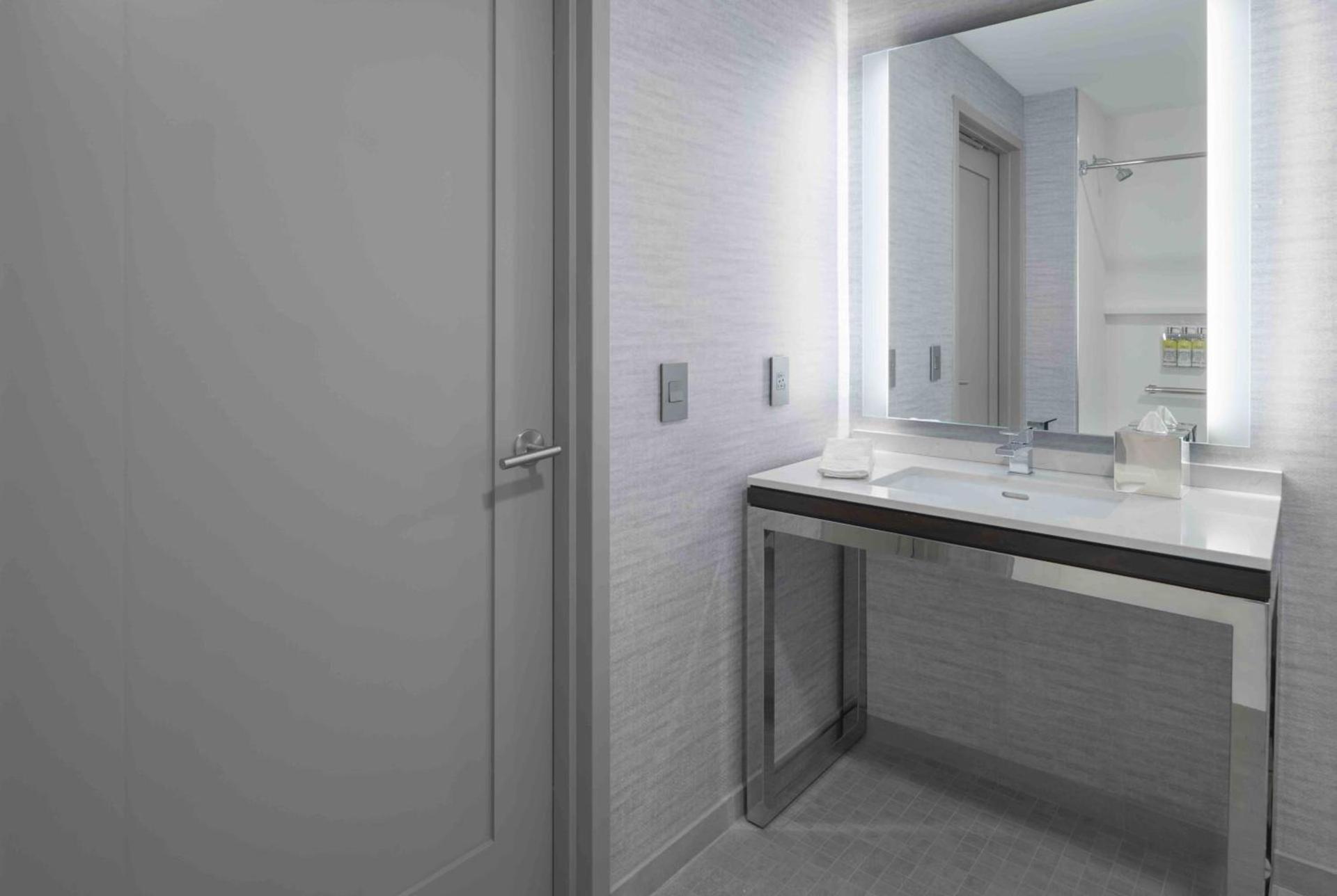 Staybridge Suites - Boston Logan Airport - Revere by IHG photo 11