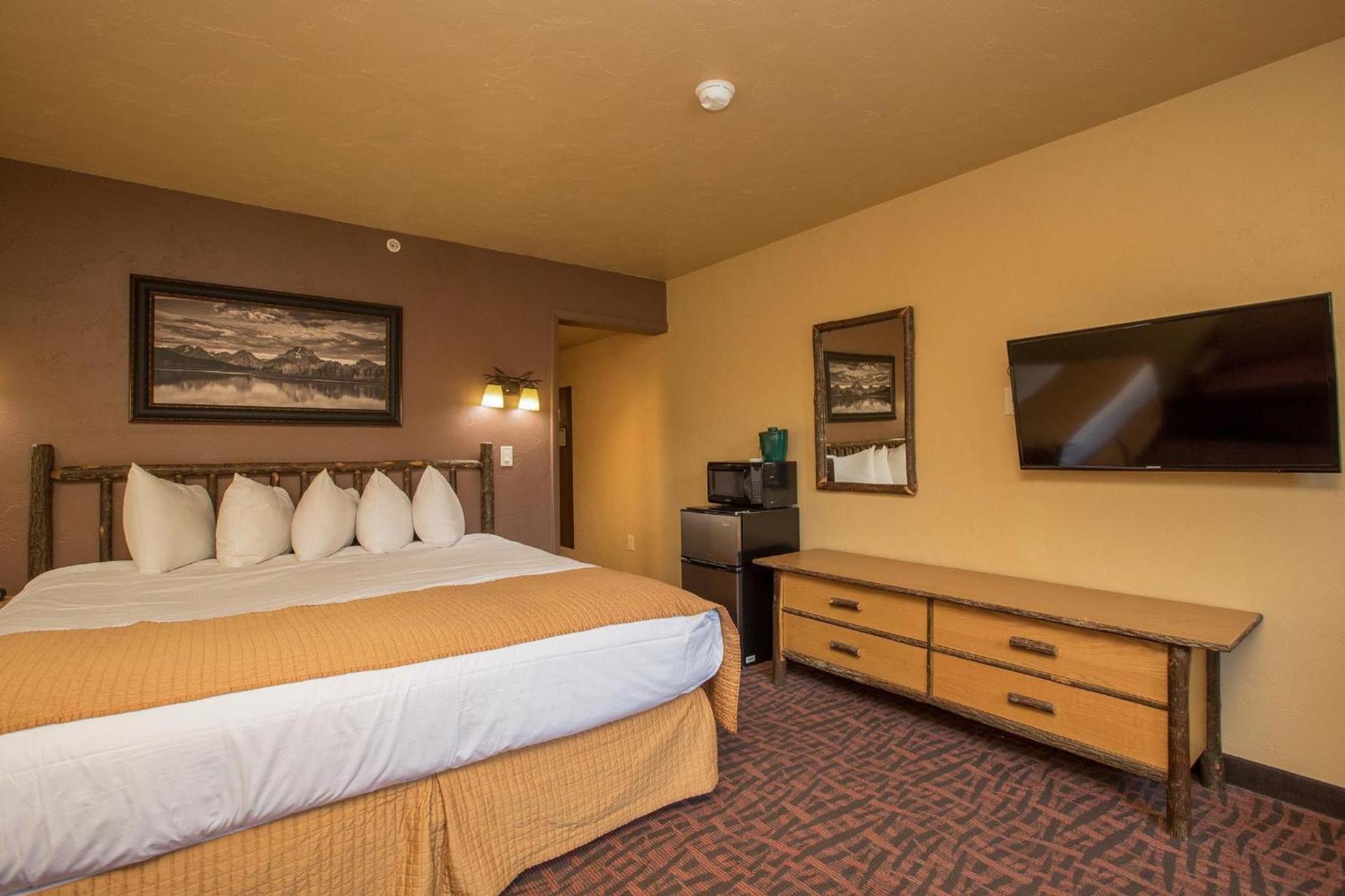 Elk Country Inn photo 64