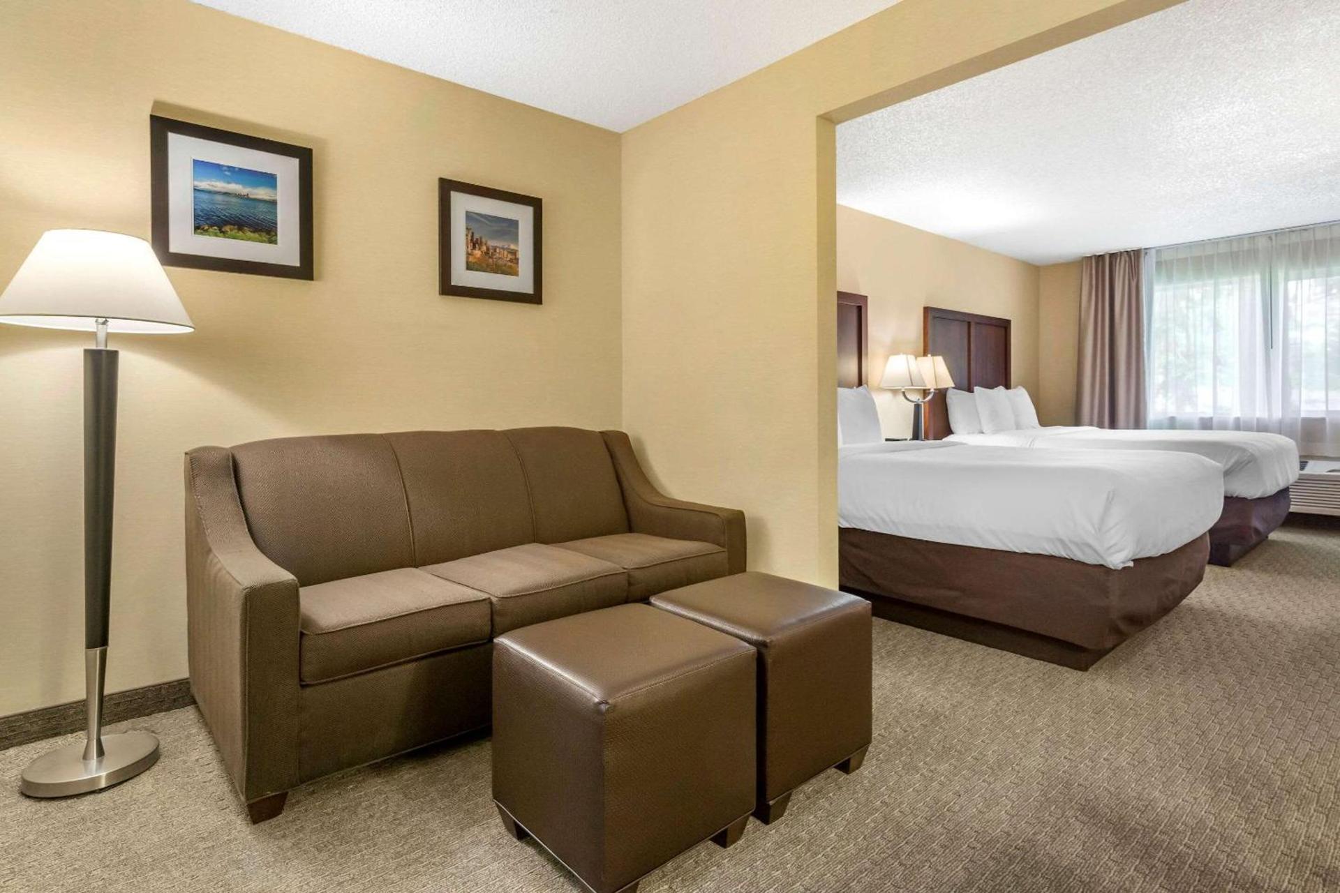 Comfort Inn & Suites Bothell - Seattle North photo 16
