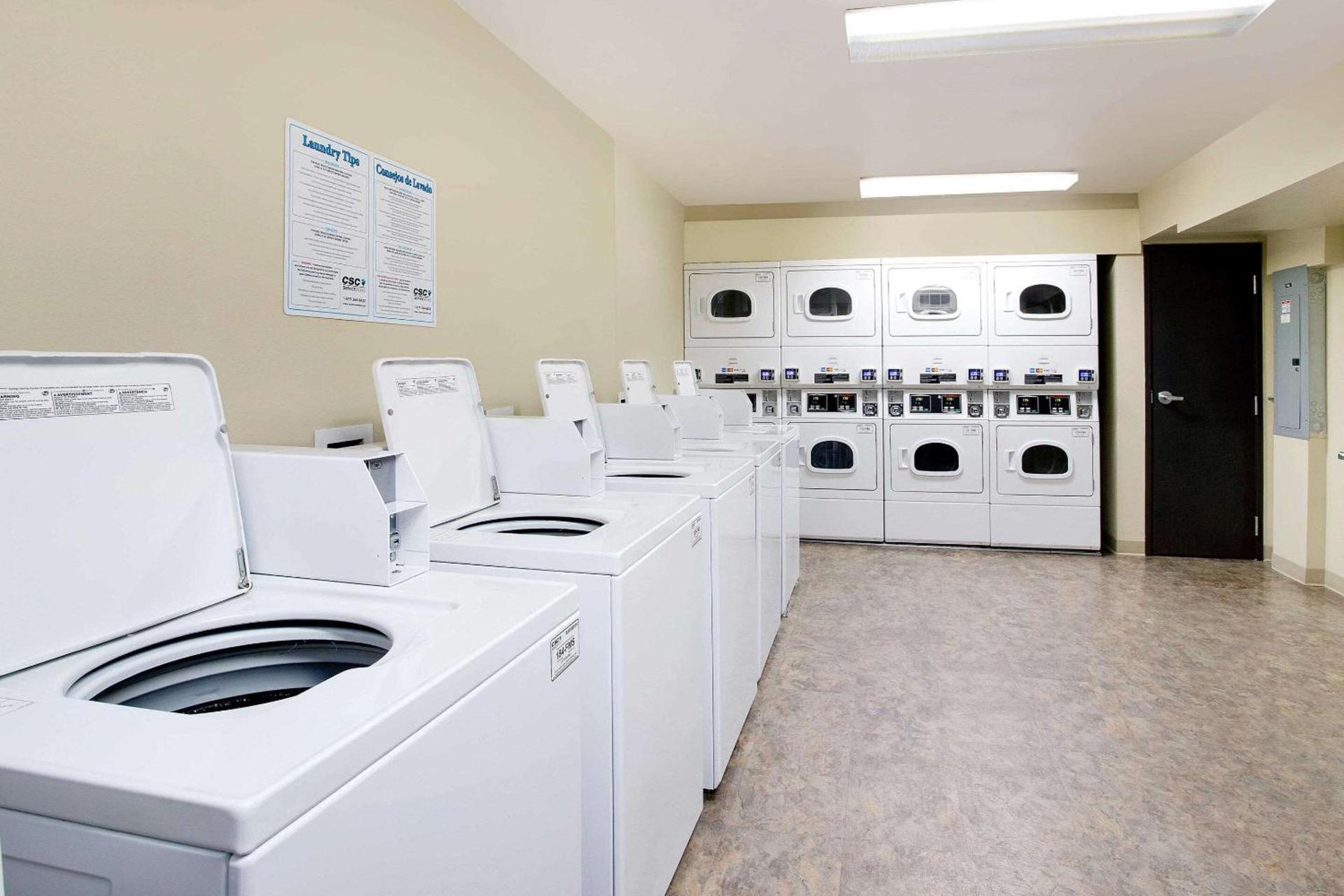 WoodSpring Suites Manassas Battlefield Park I-66 photo 12