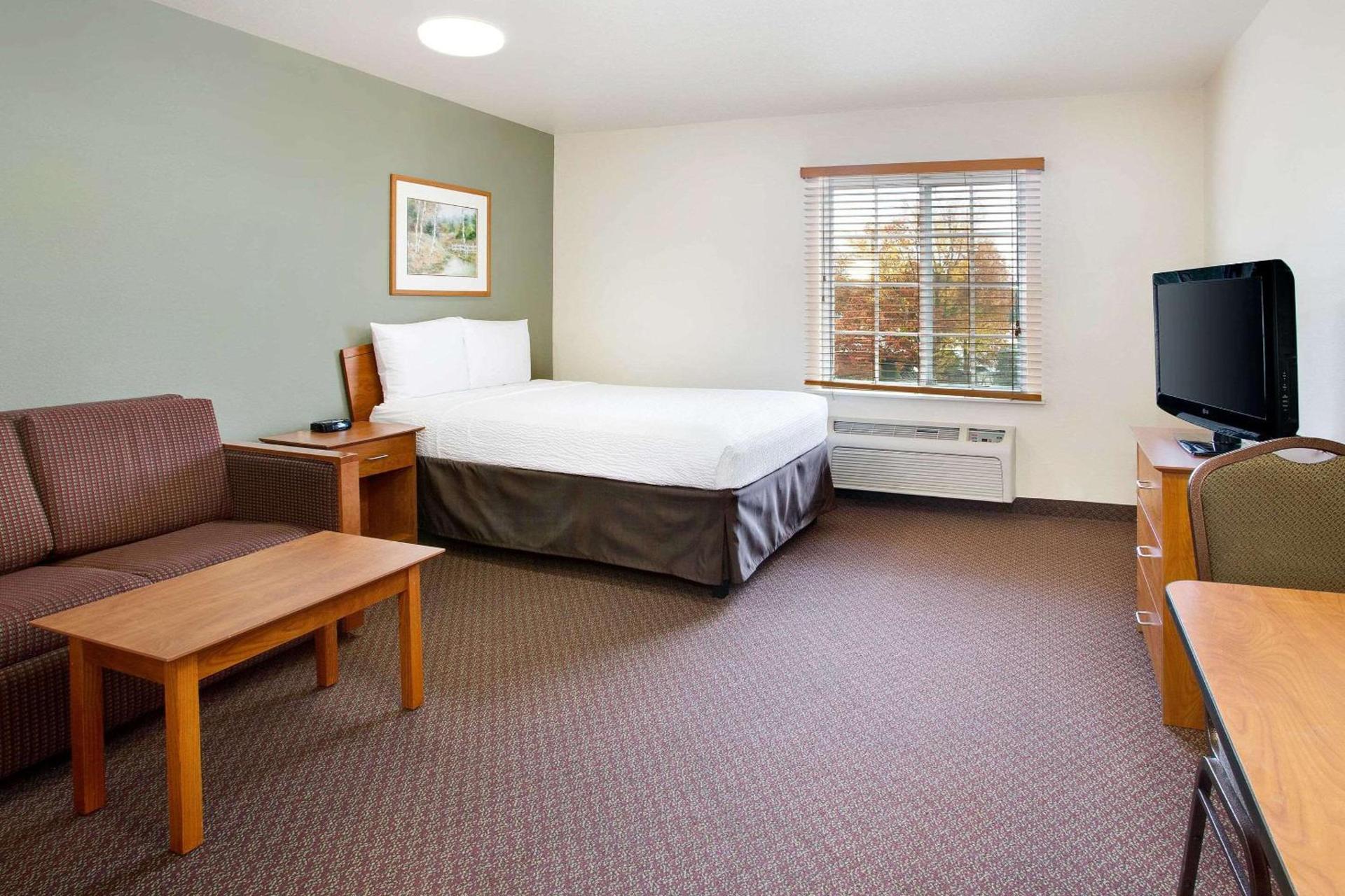 WoodSpring Suites Chesapeake-Norfolk South photo 8