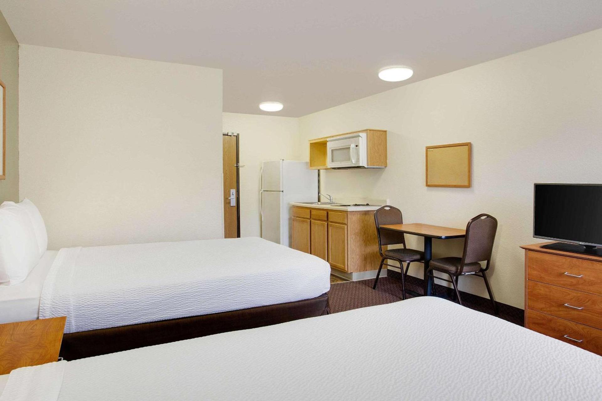 WoodSpring Suites Chesapeake-Norfolk South photo 12