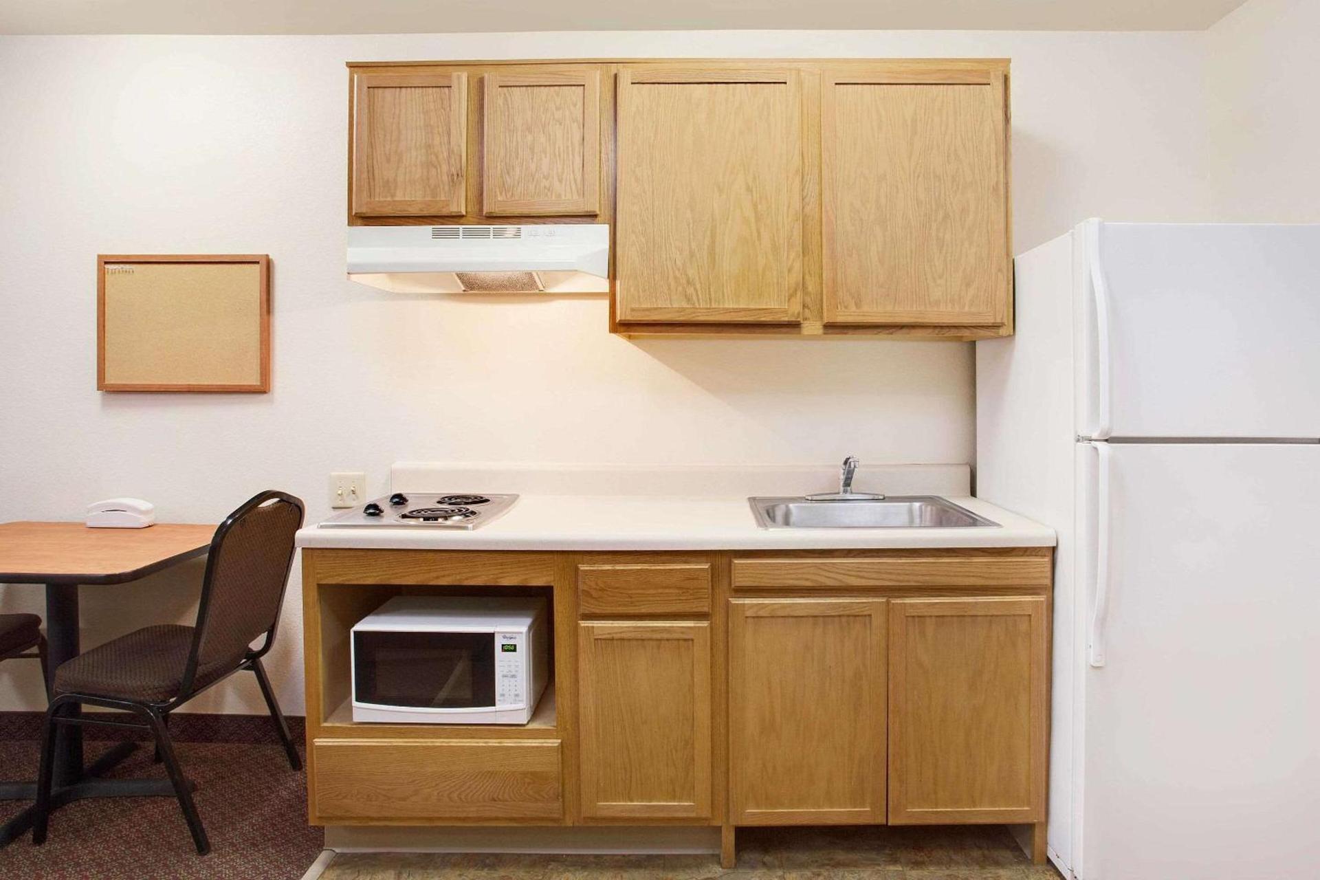 WoodSpring Suites Chesapeake-Norfolk South photo 17