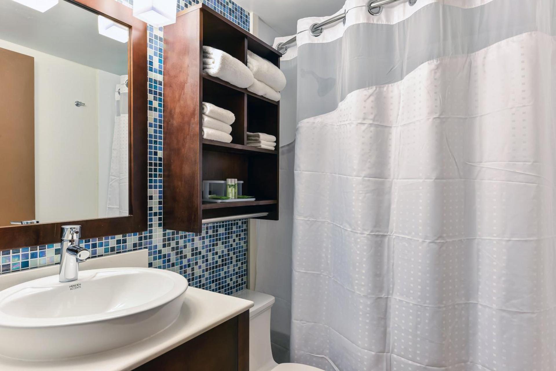 Holiday Inn Express Washington DC Silver Spring by IHG photo 21
