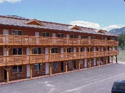 The Bull Moose Lodge photo 2