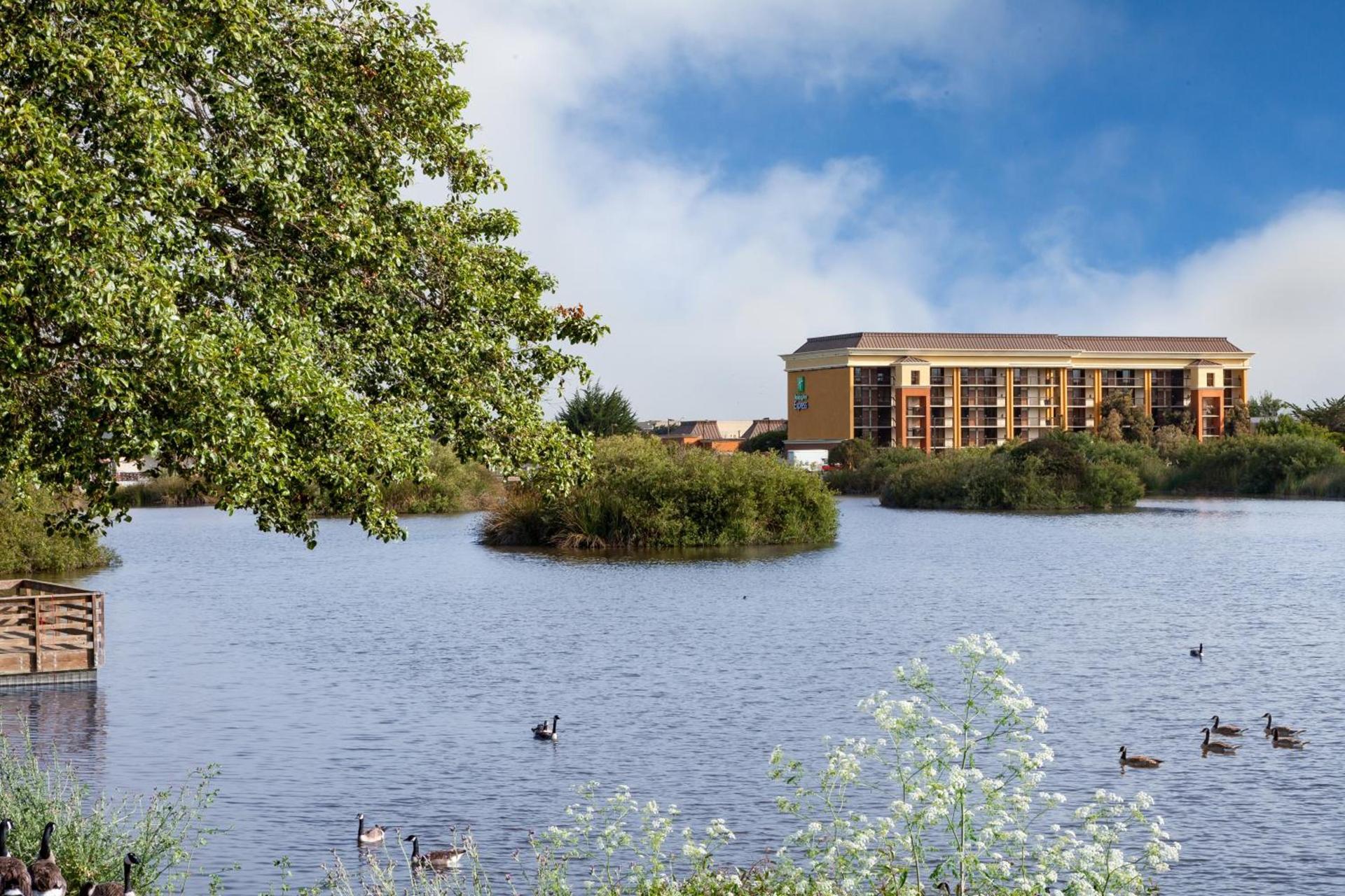 Holiday Inn Express at Monterey Bay by IHG photo 12