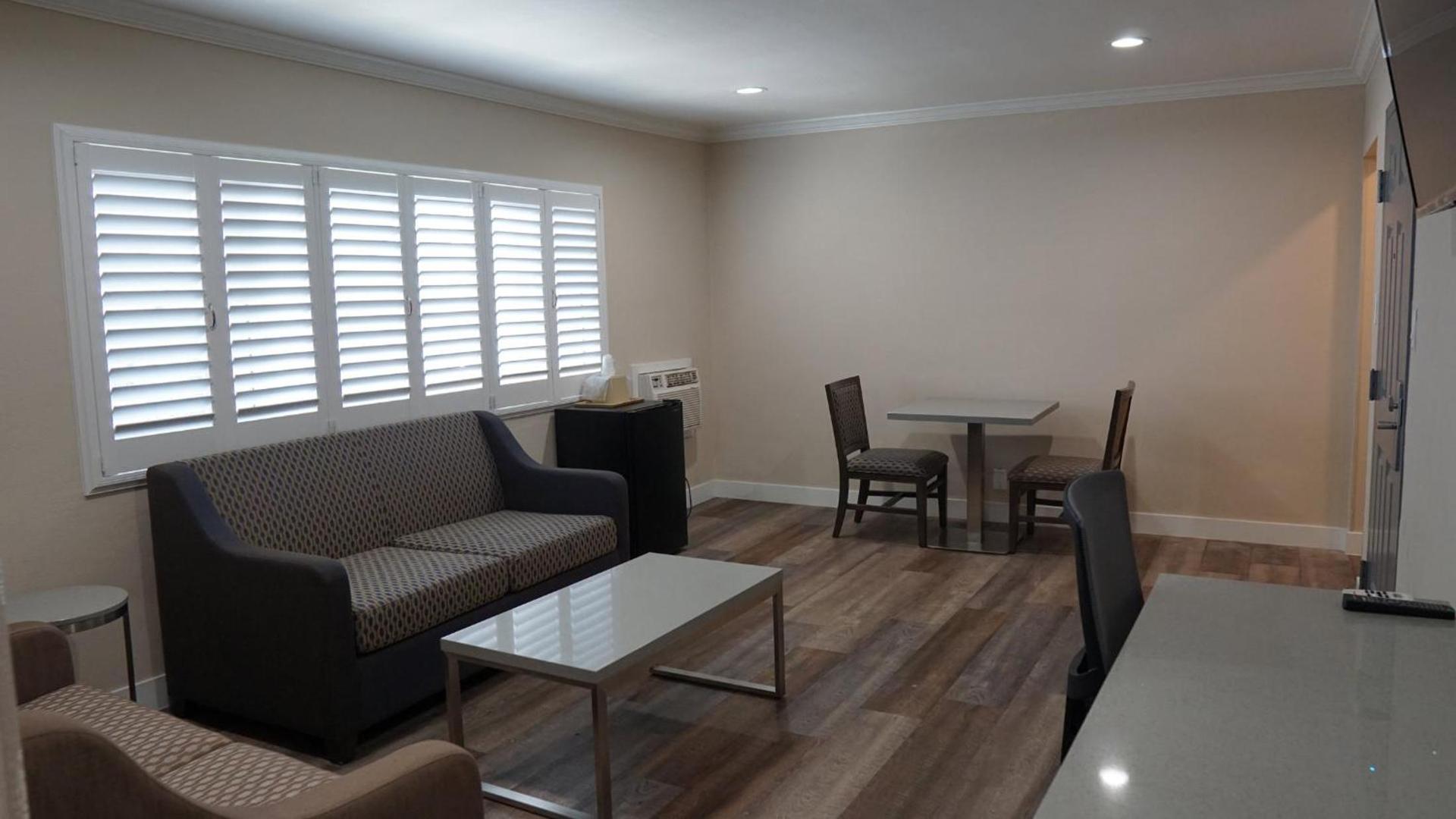 Sea Breeze Inn - LAX Airport, Los Angeles photo 2