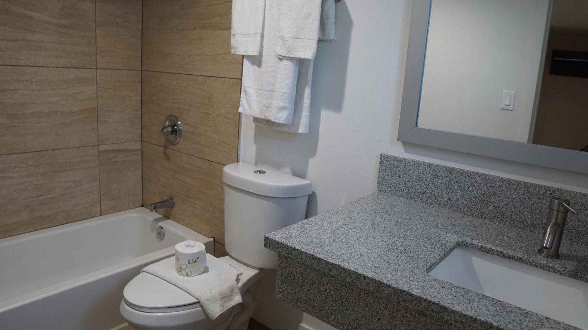 Sea Breeze Inn - LAX Airport, Los Angeles photo 39