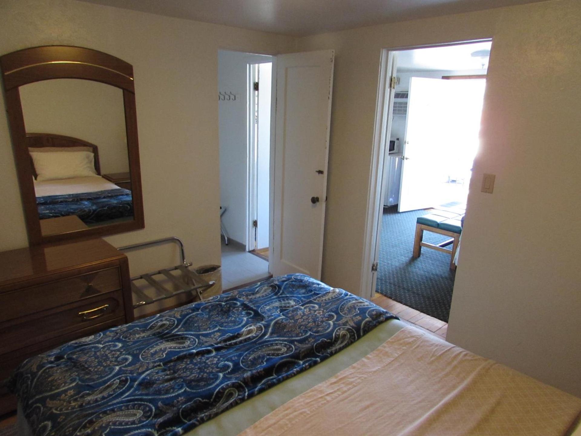 Mel Haven Motel photo 60