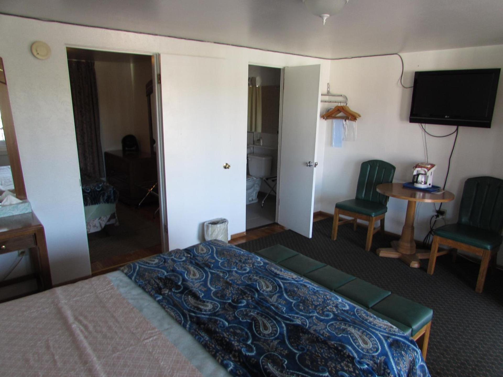 Mel Haven Motel photo 51