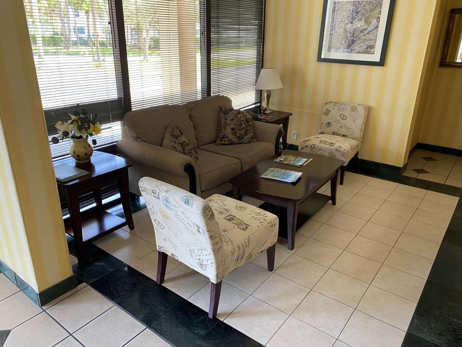 Quality Inn Fort Pierce I-95 photo 4