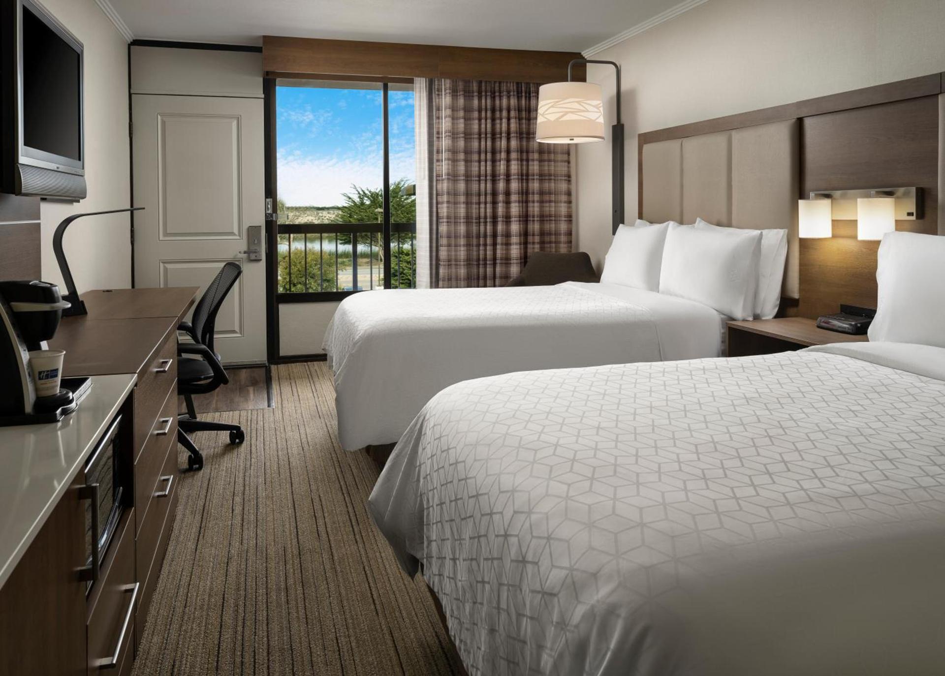Holiday Inn Express at Monterey Bay by IHG photo 17