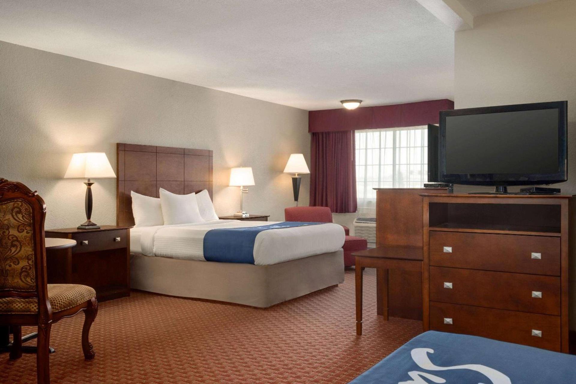 Days Inn by Wyndham Whitmore Lake Near Ann Arbor And Brighton photo 19