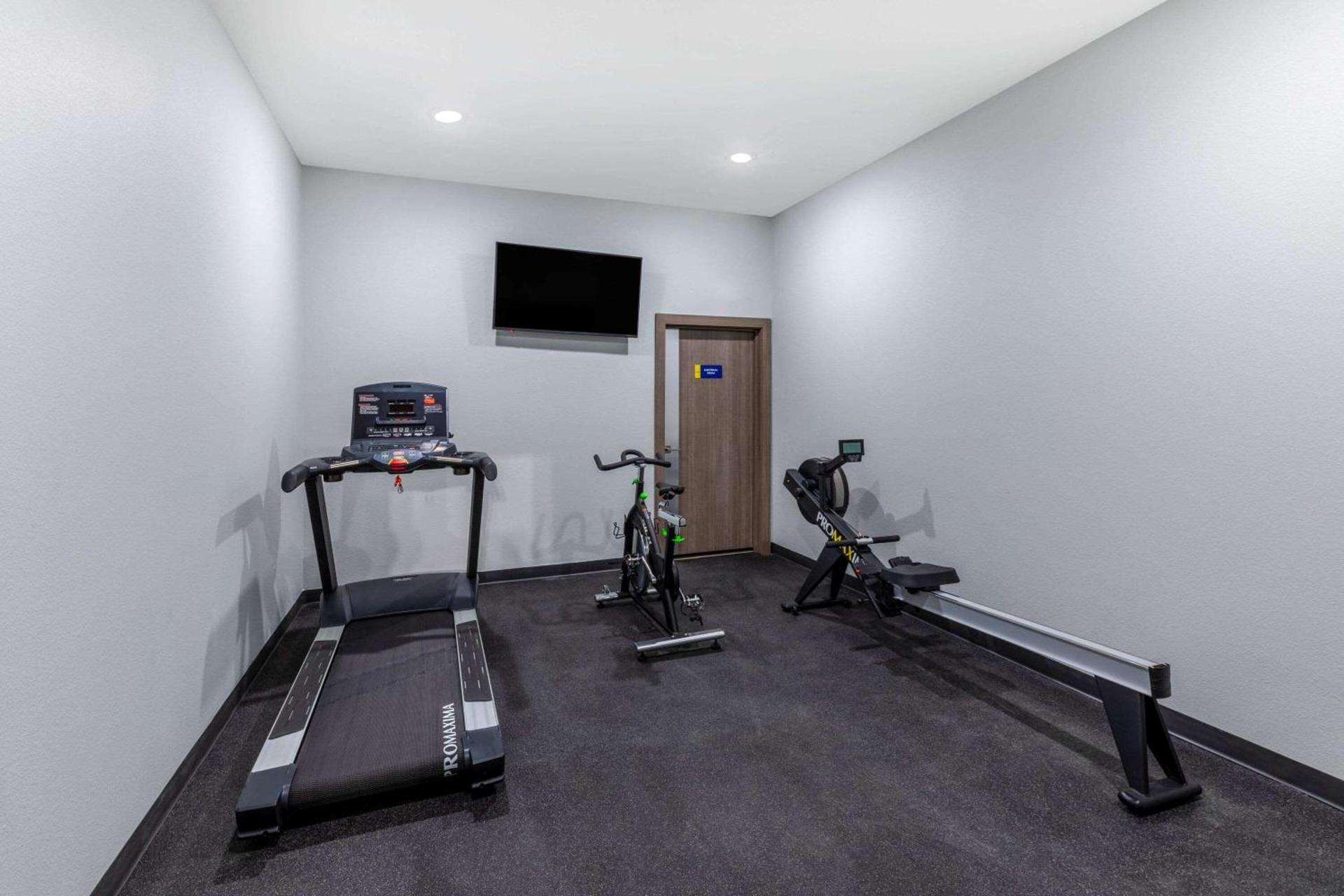 Days Inn & Suites by Wyndham Downtown/University of Houston photo 5