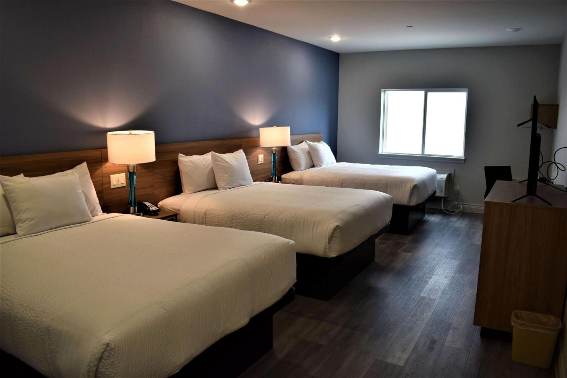 Days Inn & Suites by Wyndham Downtown/University of Houston photo 7
