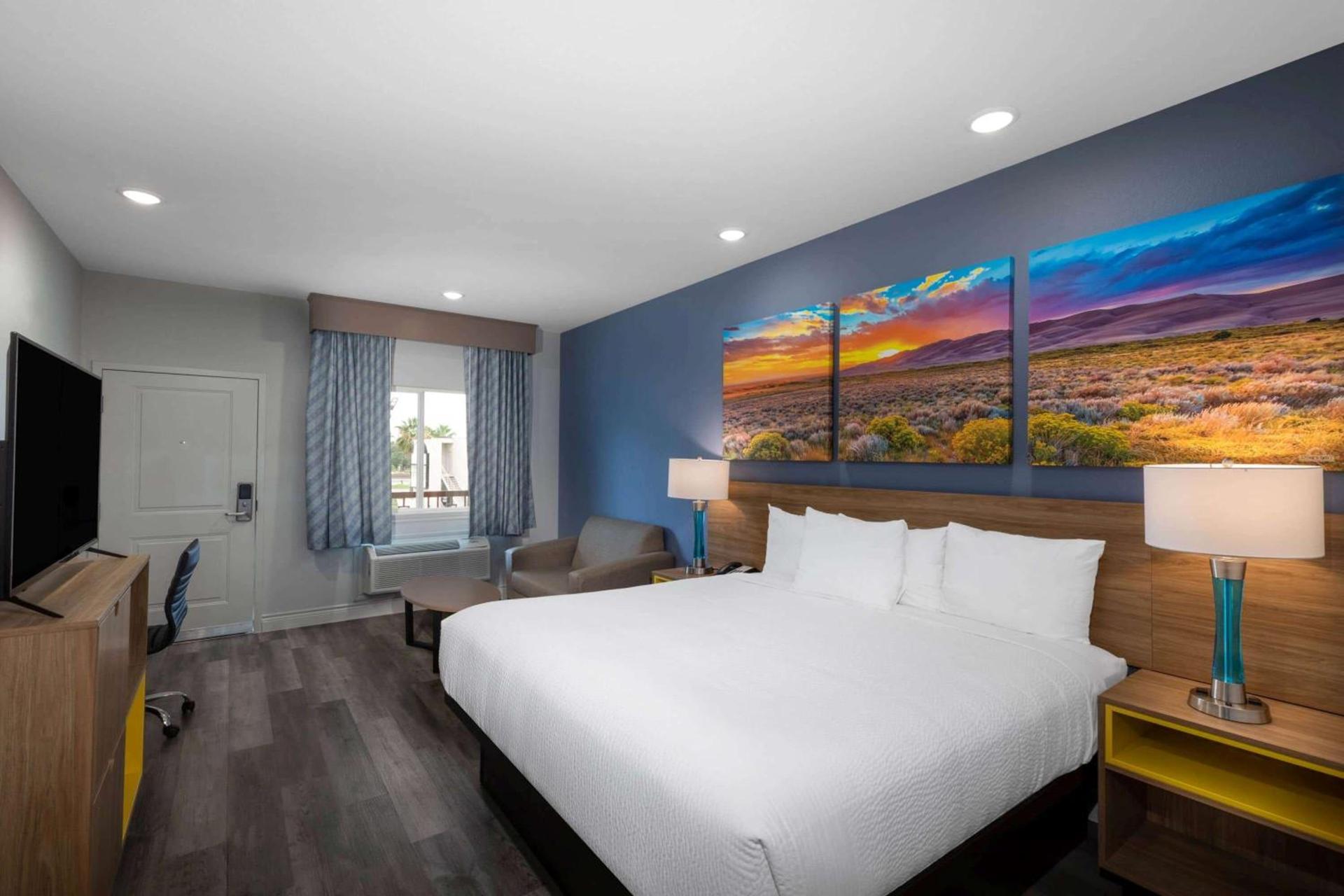 Days Inn & Suites by Wyndham Downtown/University of Houston photo 22