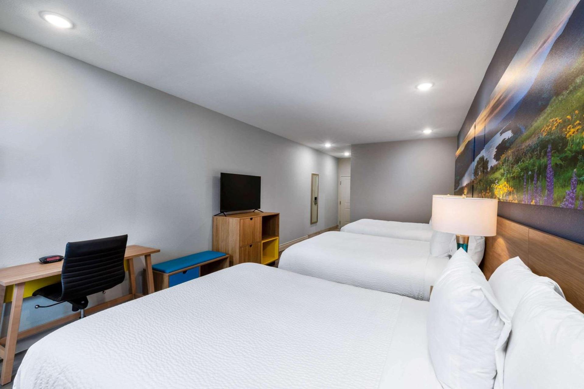 Days Inn & Suites by Wyndham Downtown/University of Houston photo 27