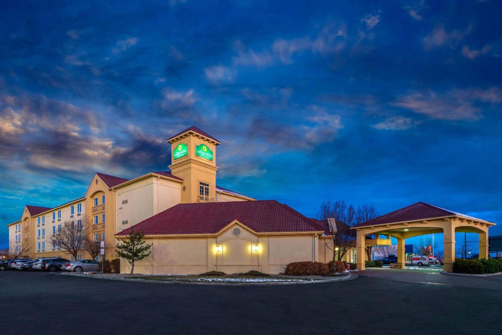 La Quinta by Wyndham Pueblo photo 6