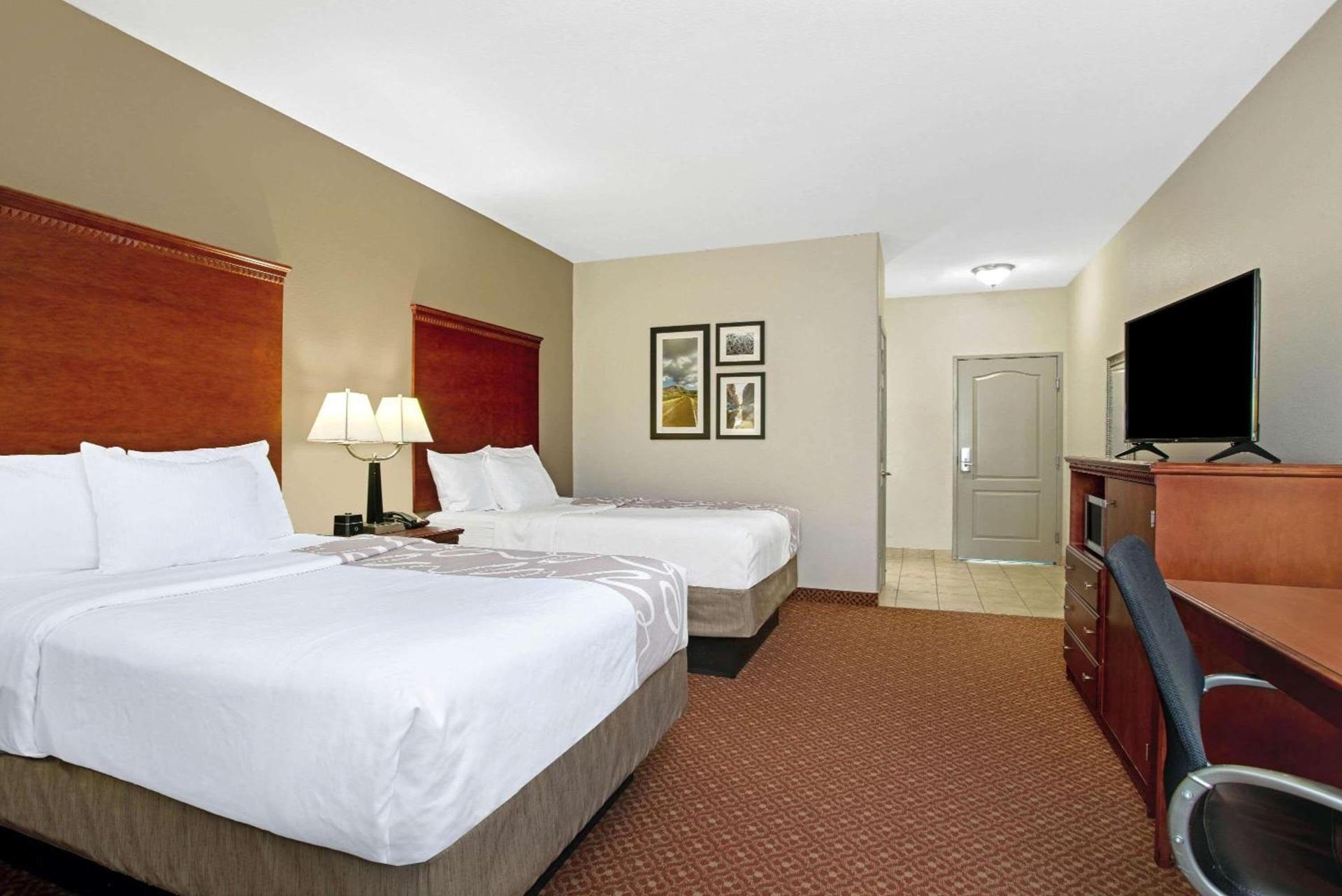 La Quinta by Wyndham Fairfield TX photo 35