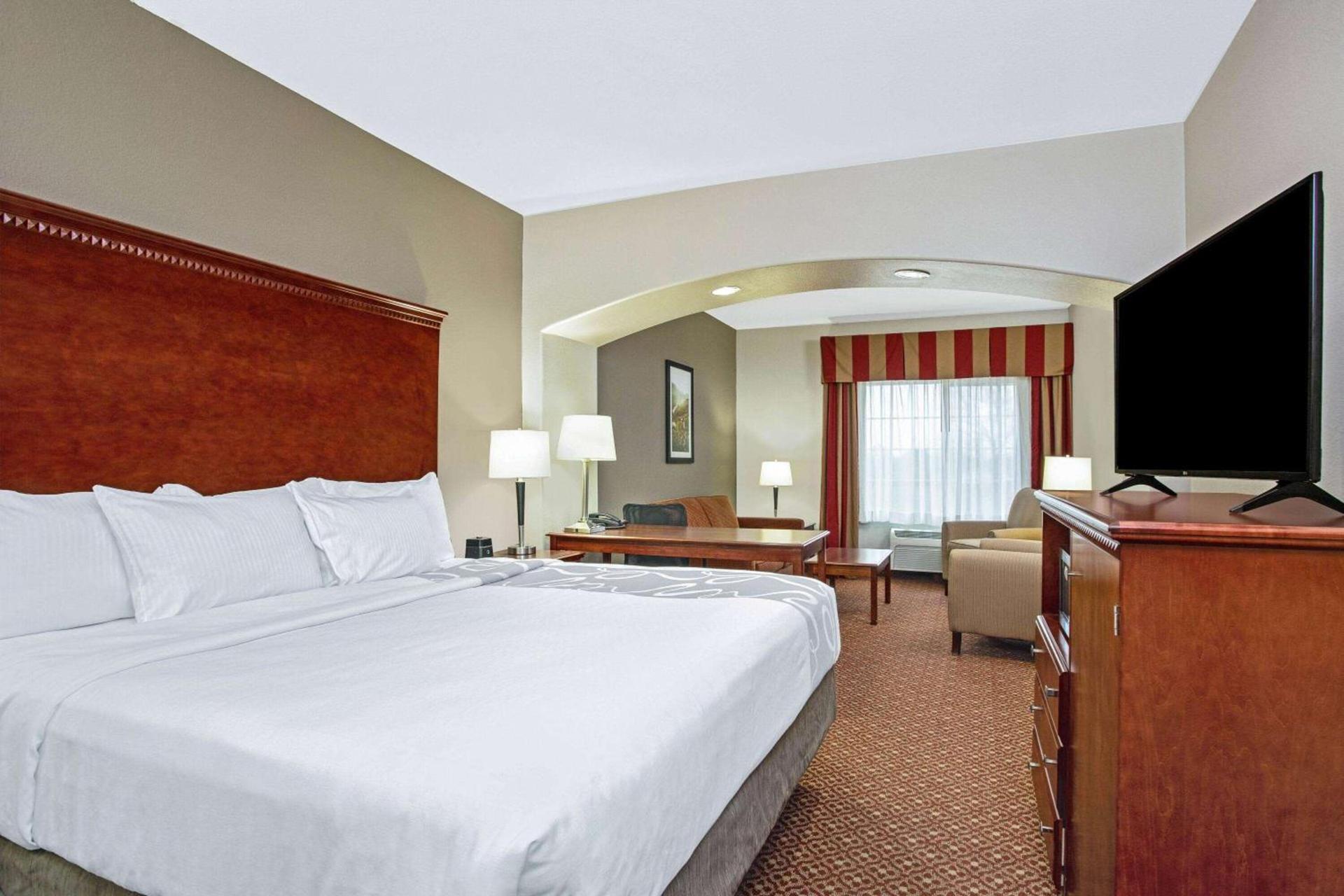 La Quinta by Wyndham Fairfield TX photo 45