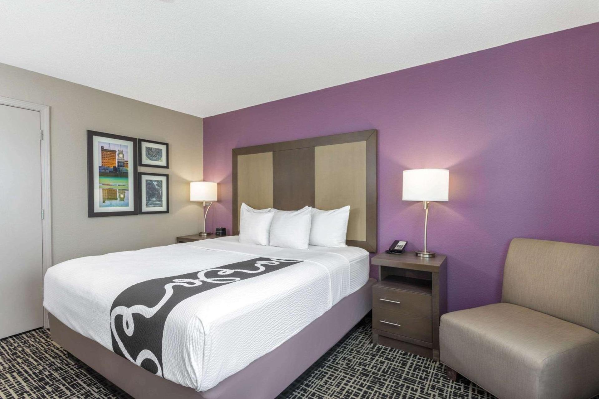 La Quinta by Wyndham Hopkinsville photo 53