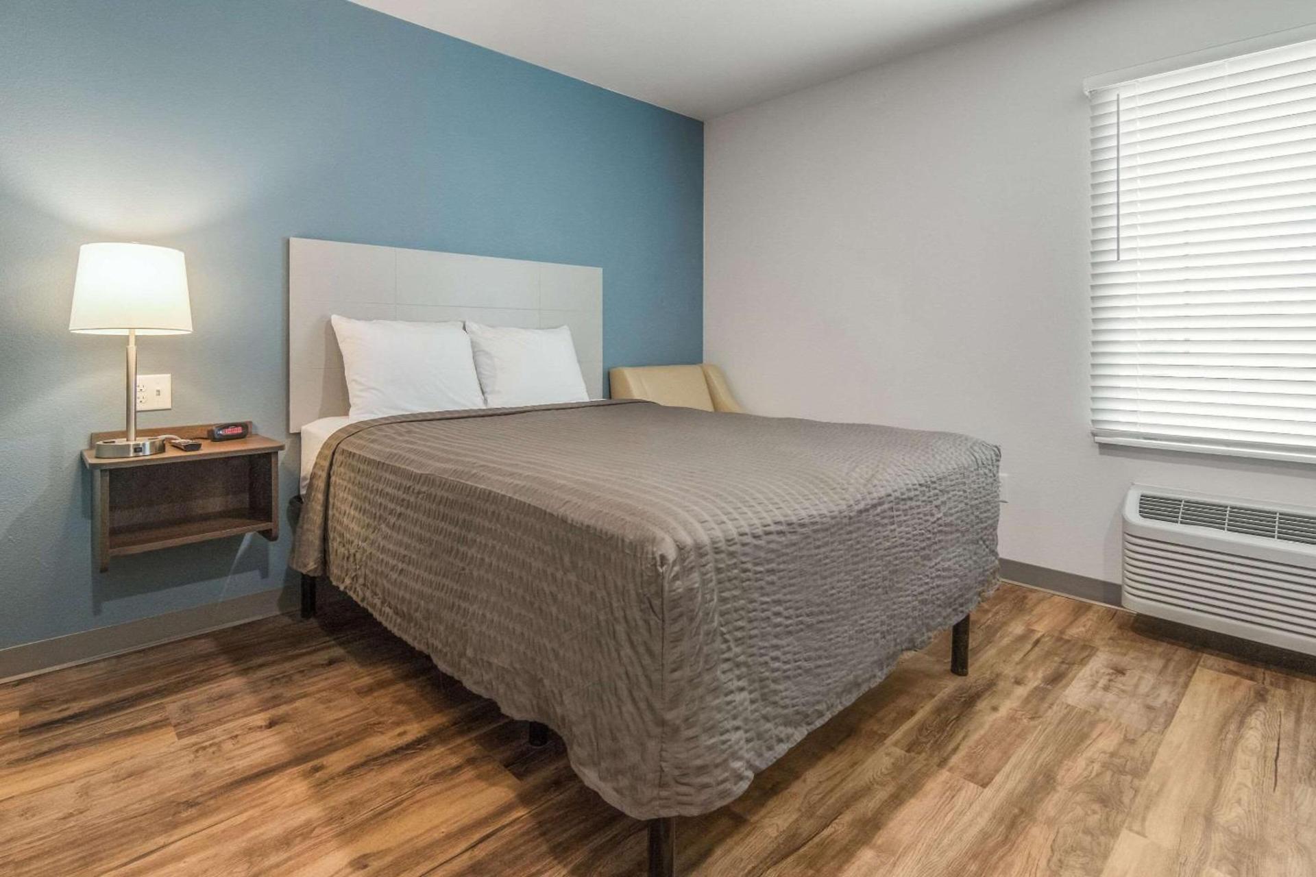 WoodSpring Suites North Ft Worth Alliance TX Speedway photo 17