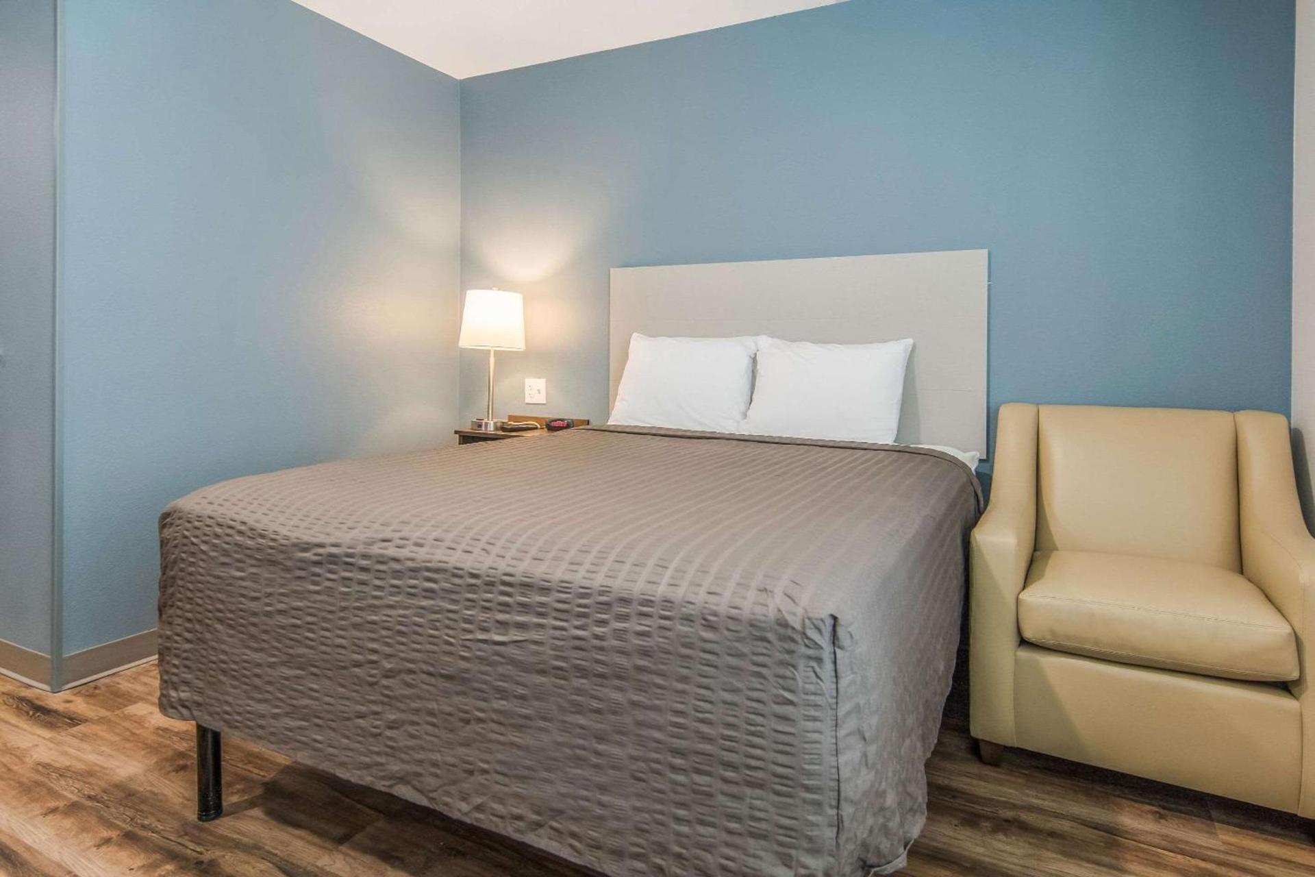 WoodSpring Suites North Ft Worth Alliance TX Speedway photo 19