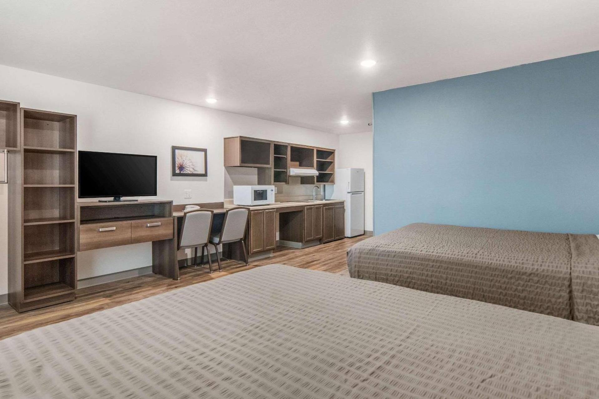 WoodSpring Suites North Ft Worth Alliance TX Speedway photo 26