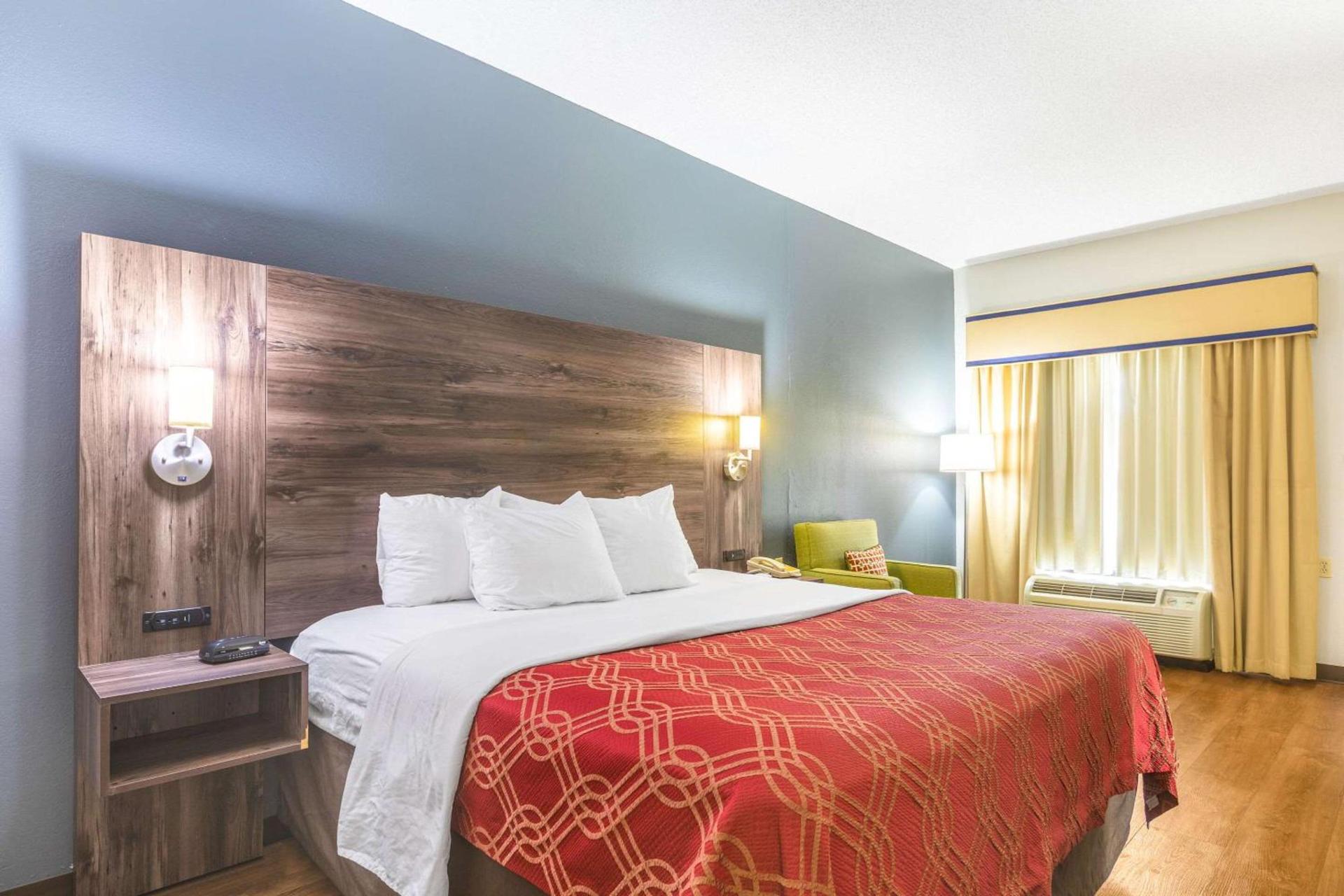 Royal Palms Inn photo 22