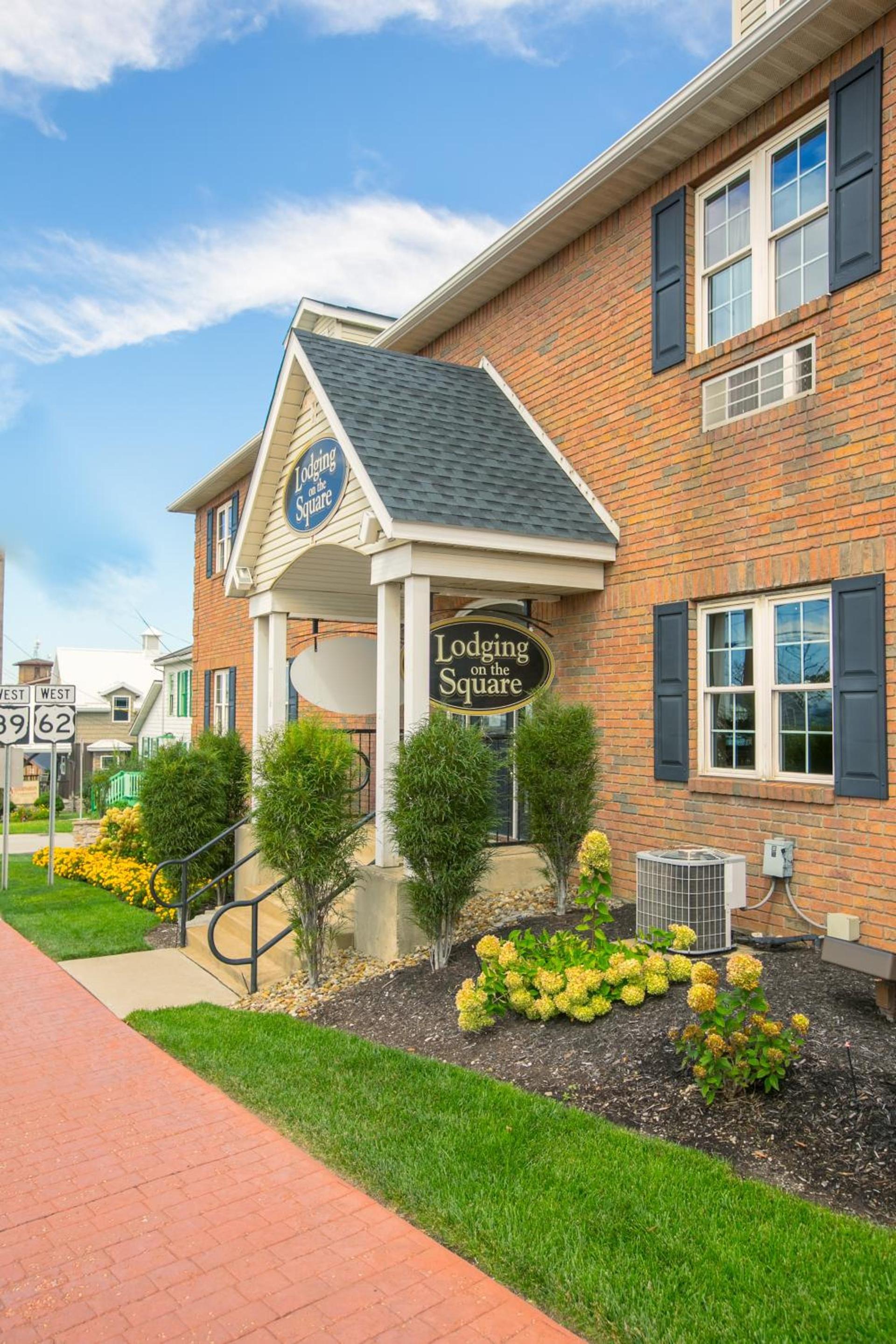 Lodging on the Square photo 26