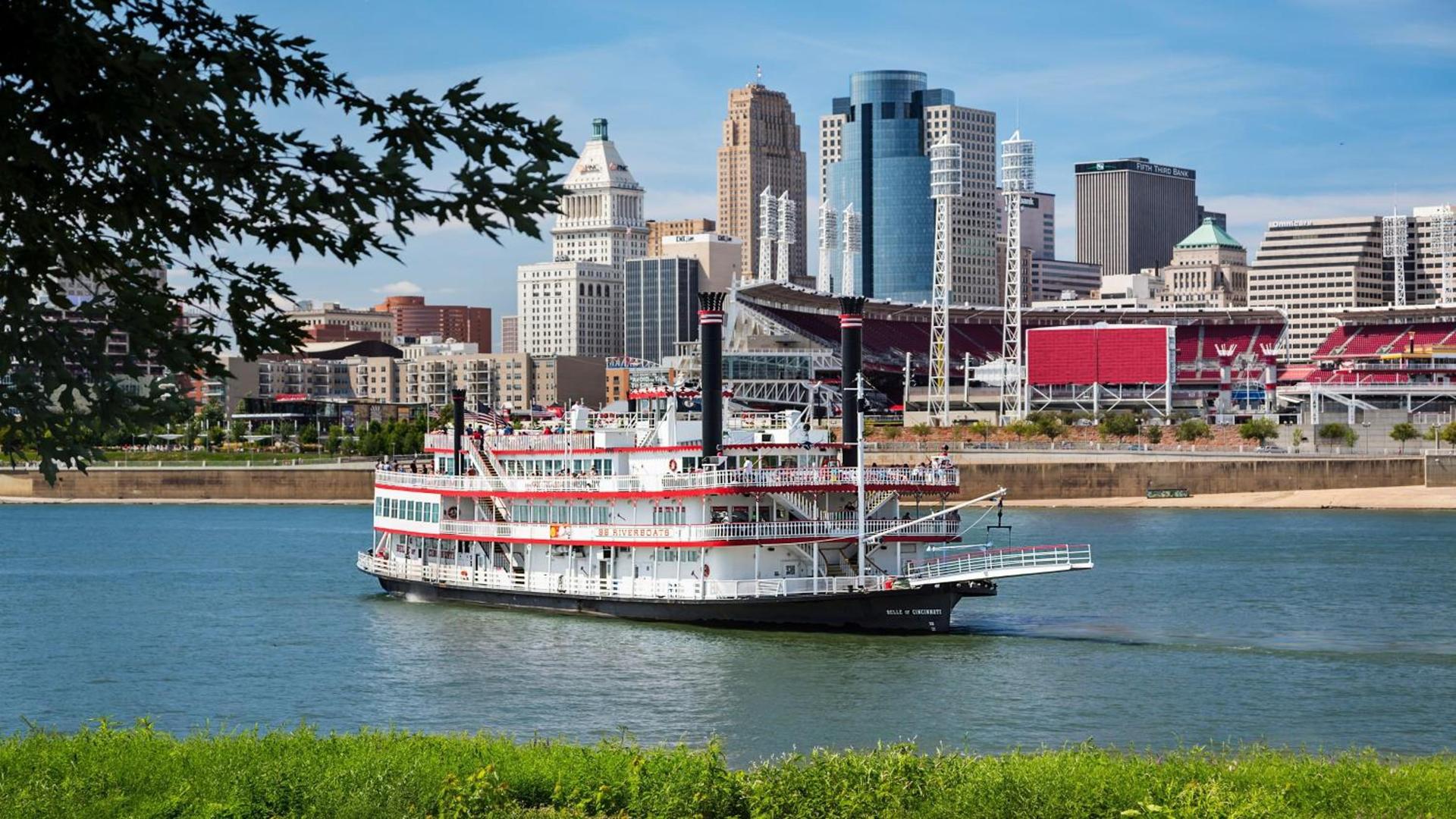 Holiday Inn Cincinnati-Riverfront by IHG photo 23