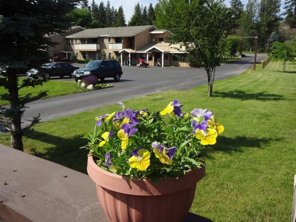 Winthrop Inn photo 34