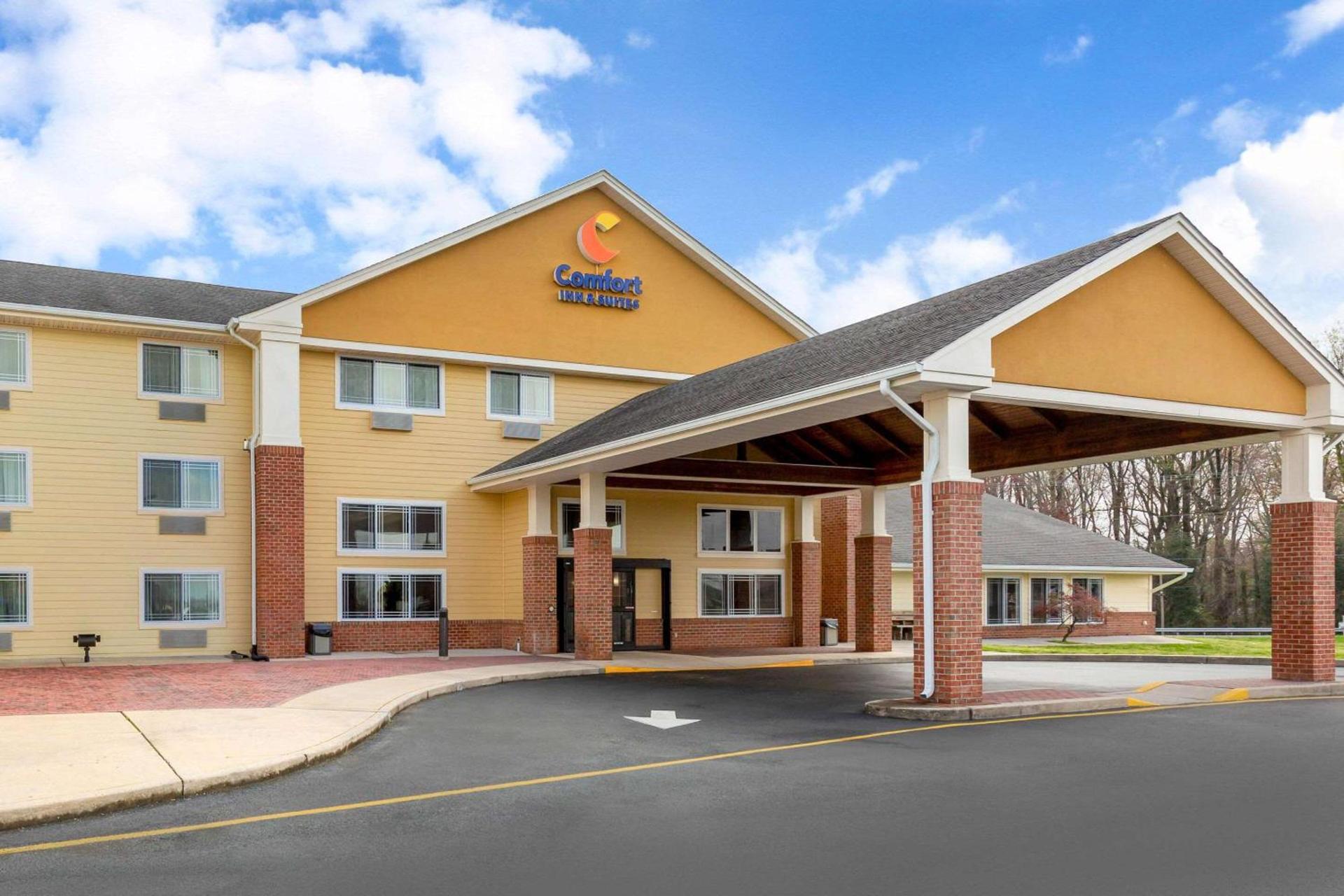Comfort Inn & Suites Milford — hotel in Milford