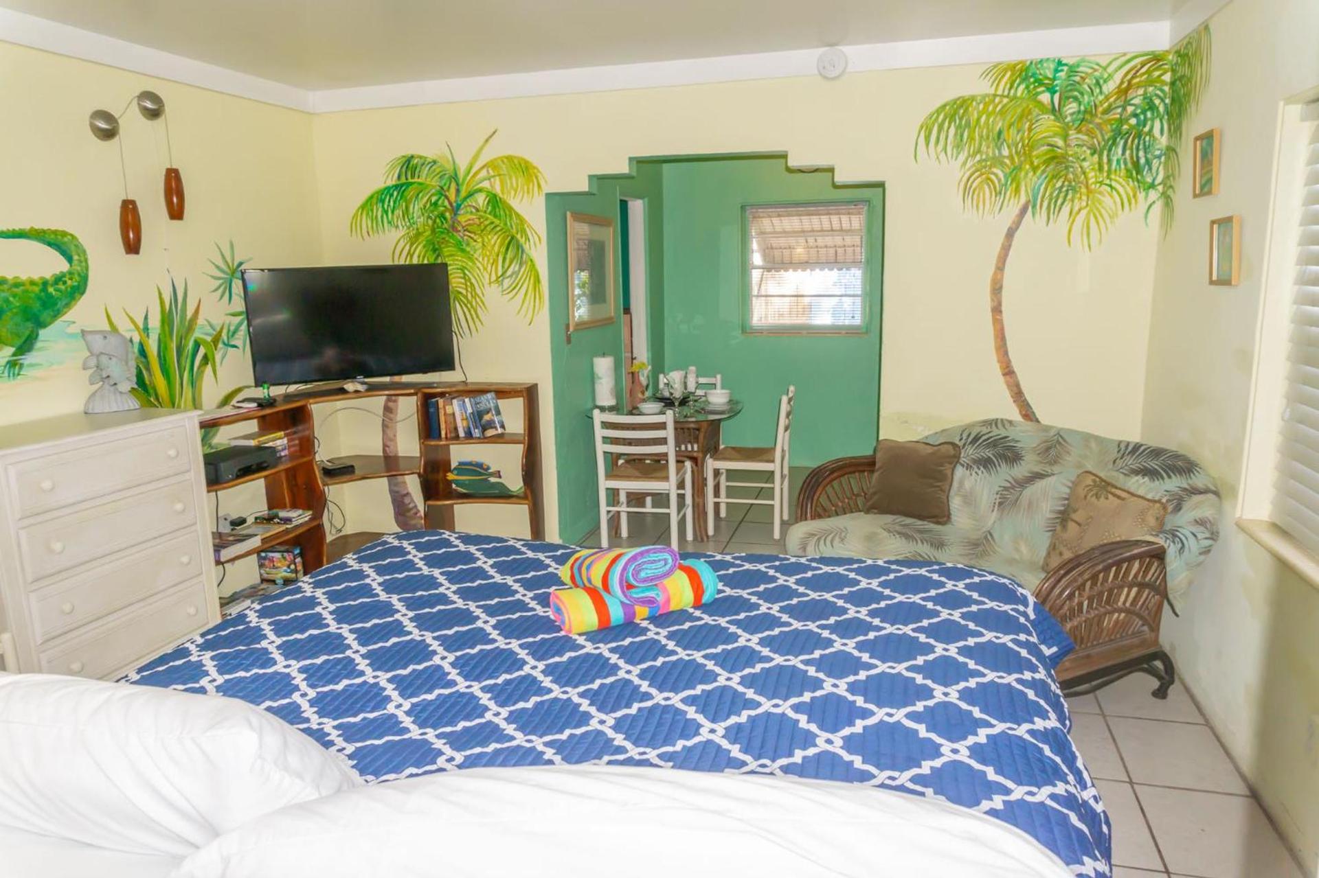 Key Largo Cottages photo 95