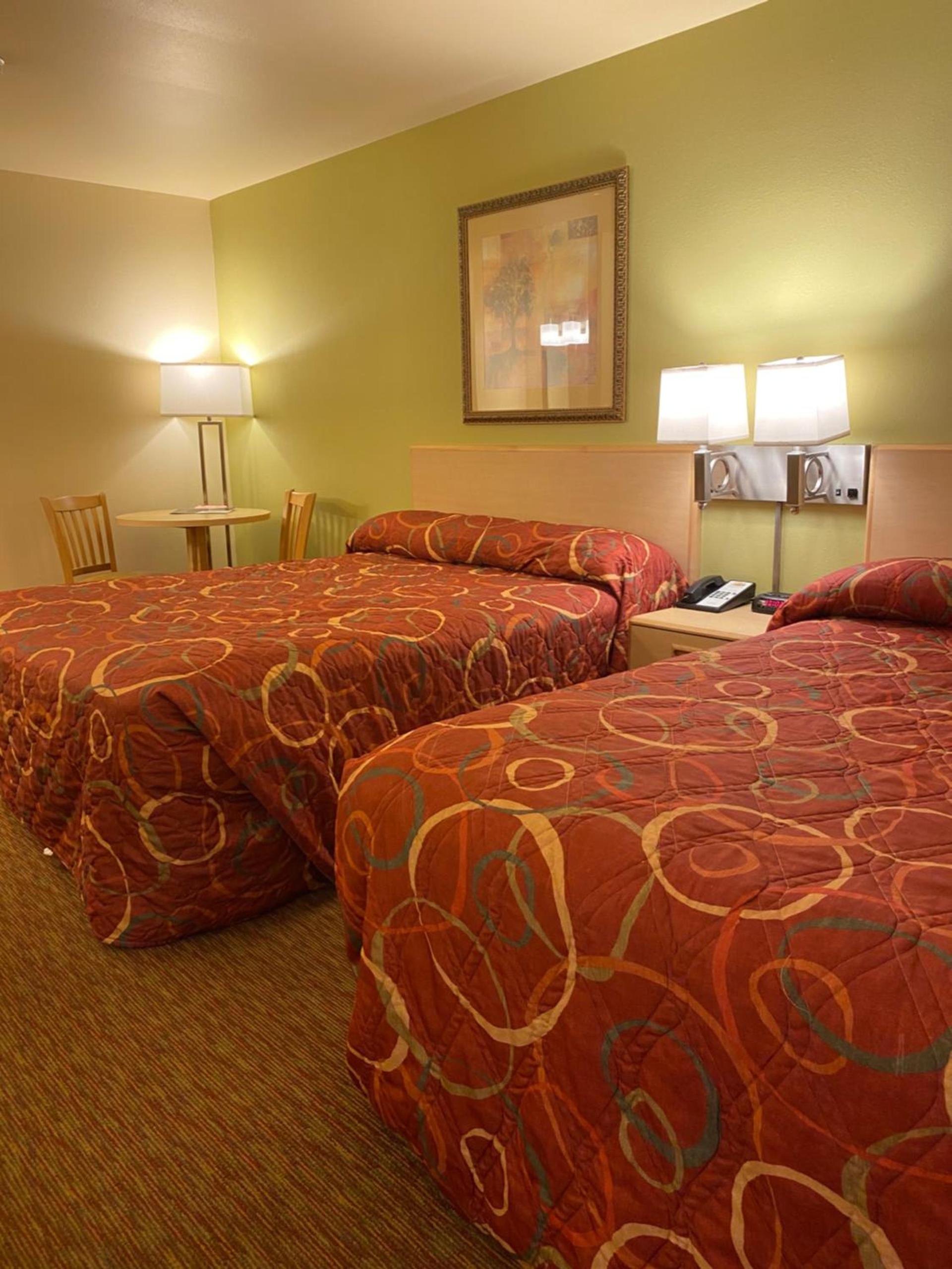 Sunset Bay Resort & Suites photo 6