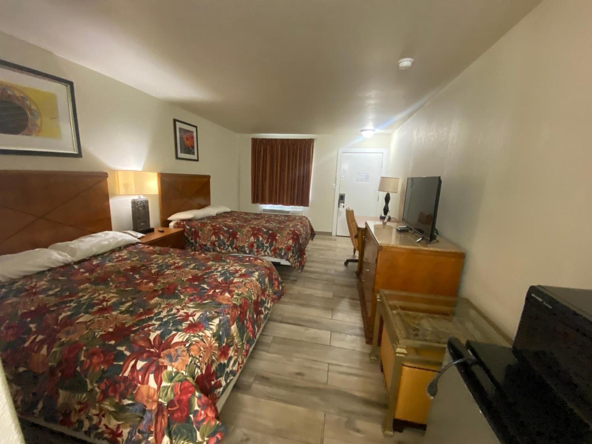 Cedar Creek Inn photo 21