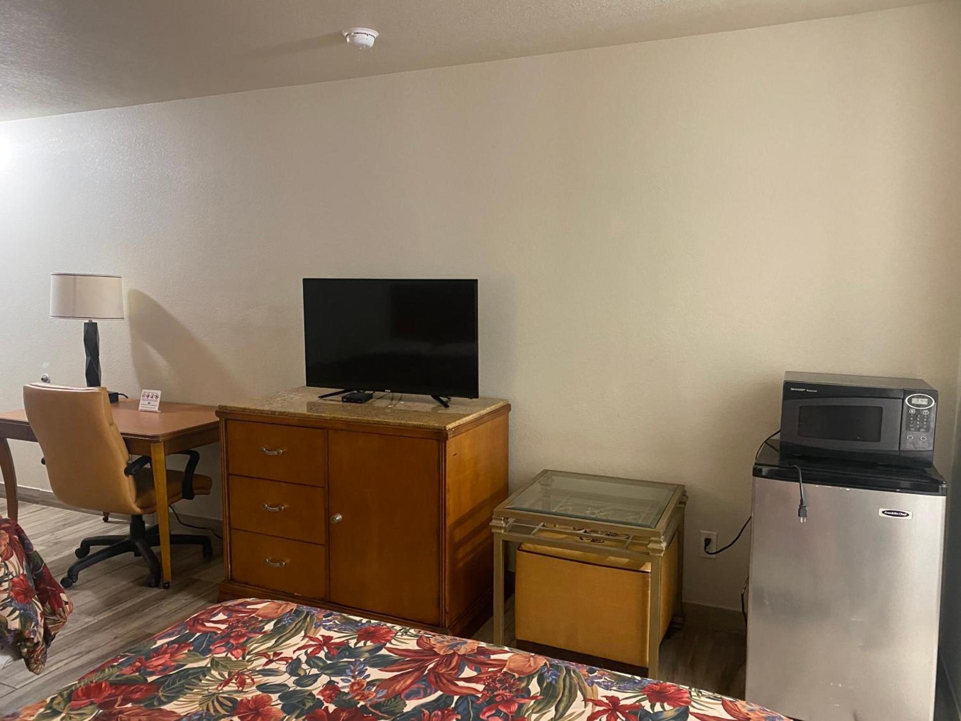 Cedar Creek Inn photo 20