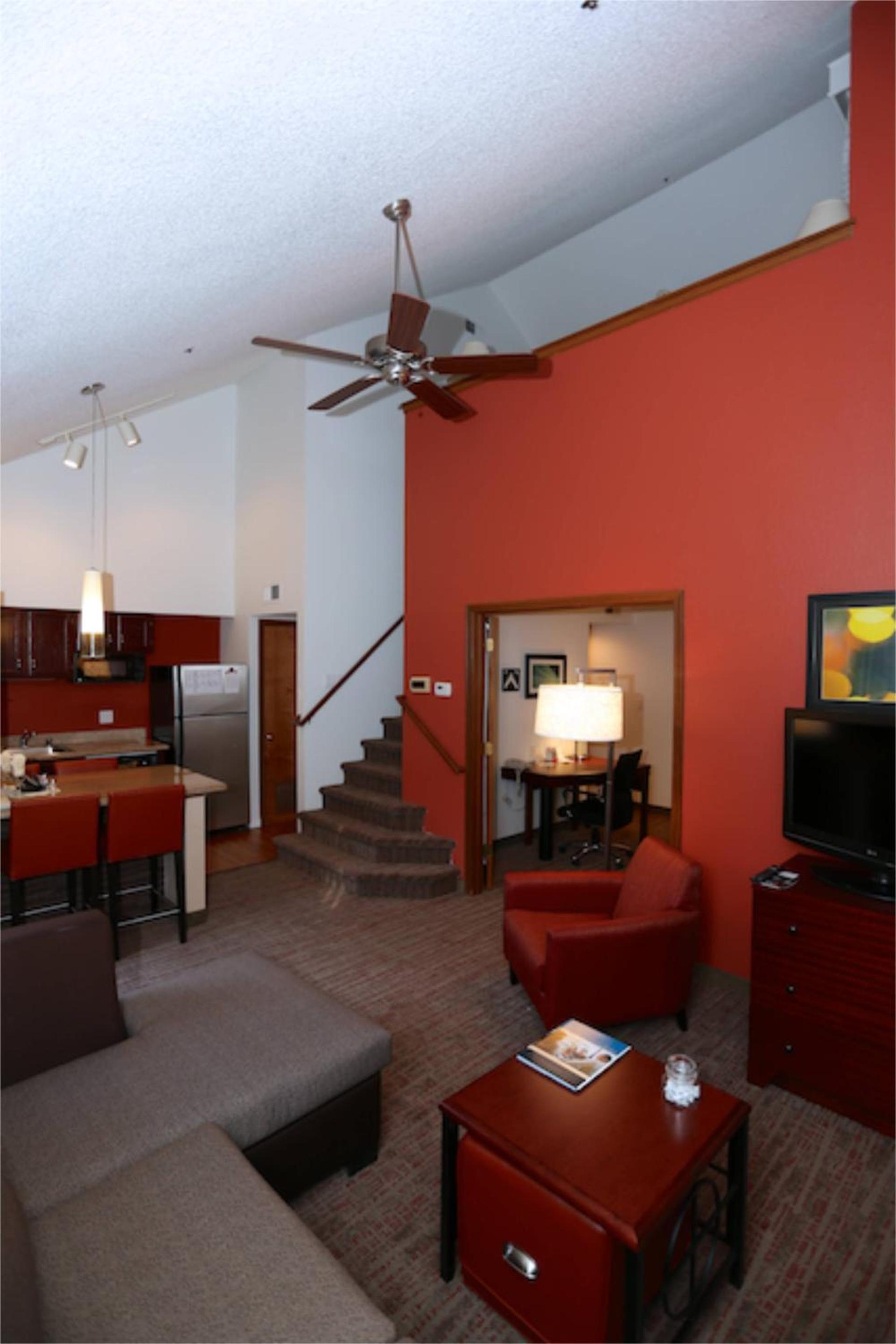 SenS Suites Livermore; SureStay Collection by Best Western photo 56