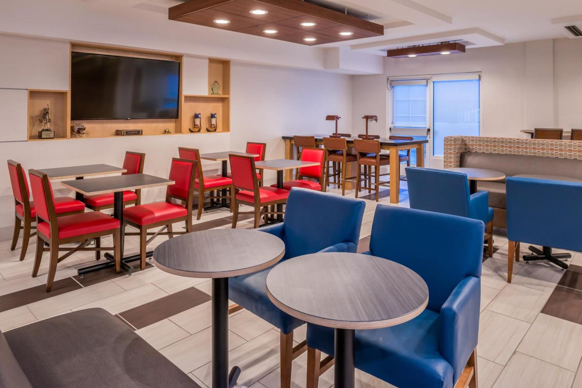 Holiday Inn Express Sierra Vista by IHG photo 44