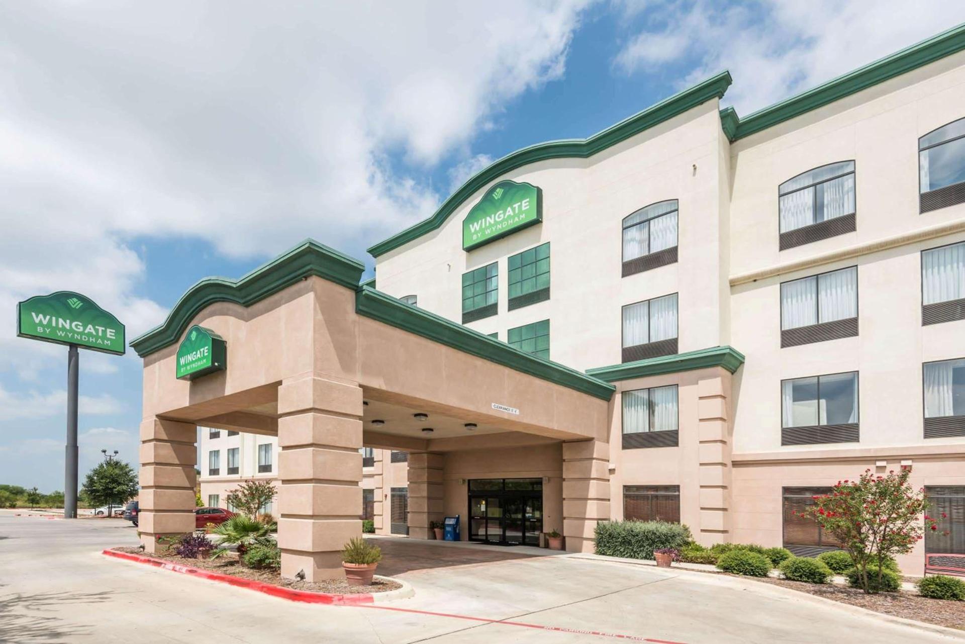 Wingate by Wyndham New Braunfels photo 5