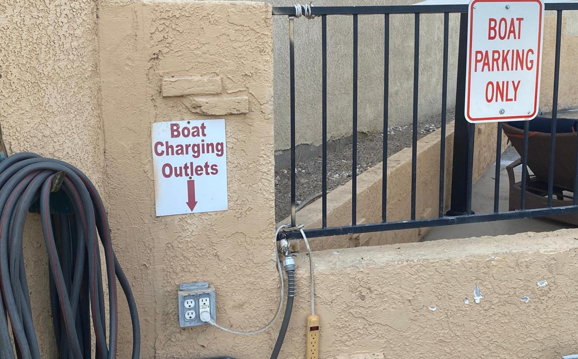 Windsor Inn Lake Havasu City photo 53