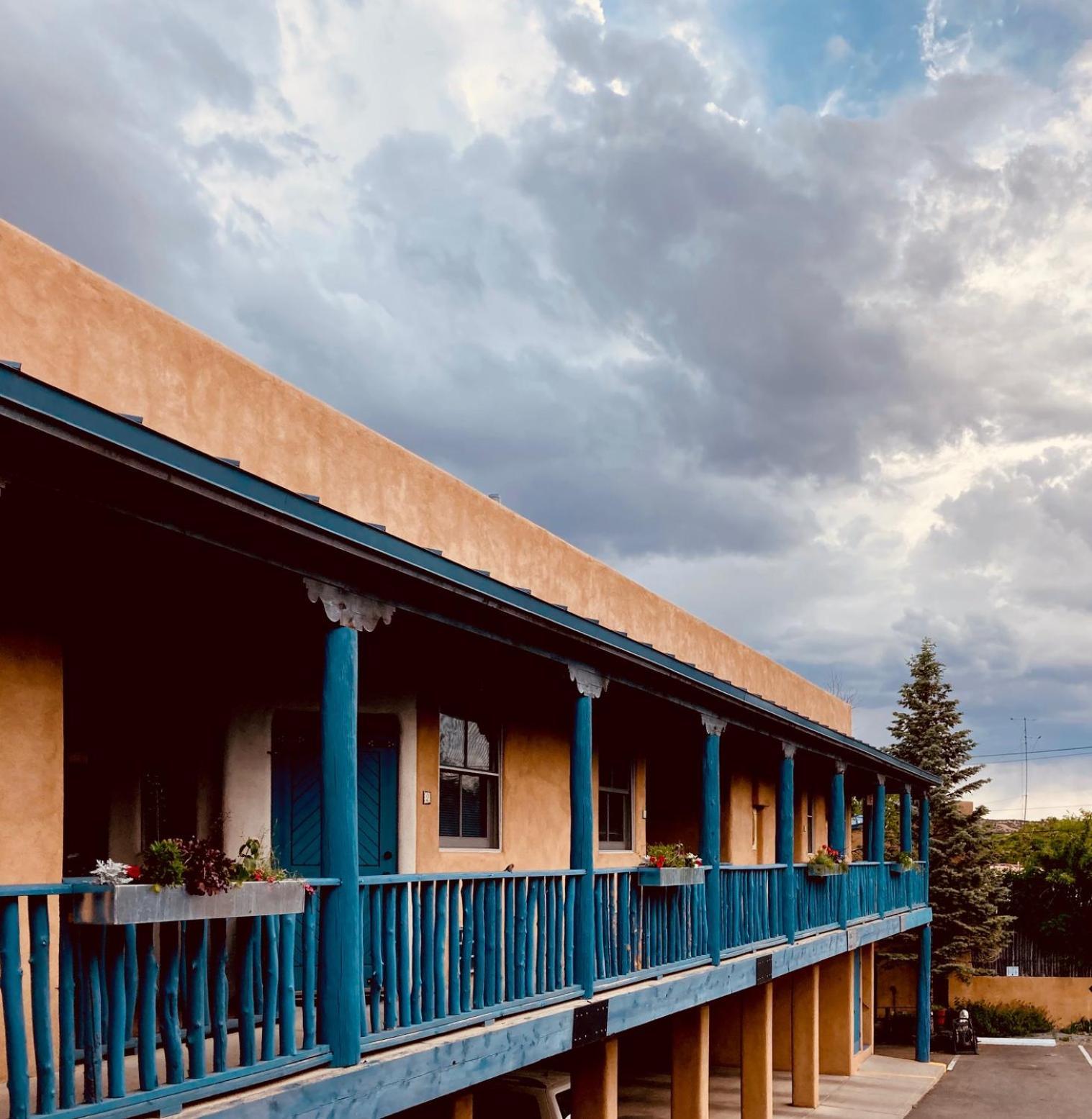 Guadalupe Inn photo 3