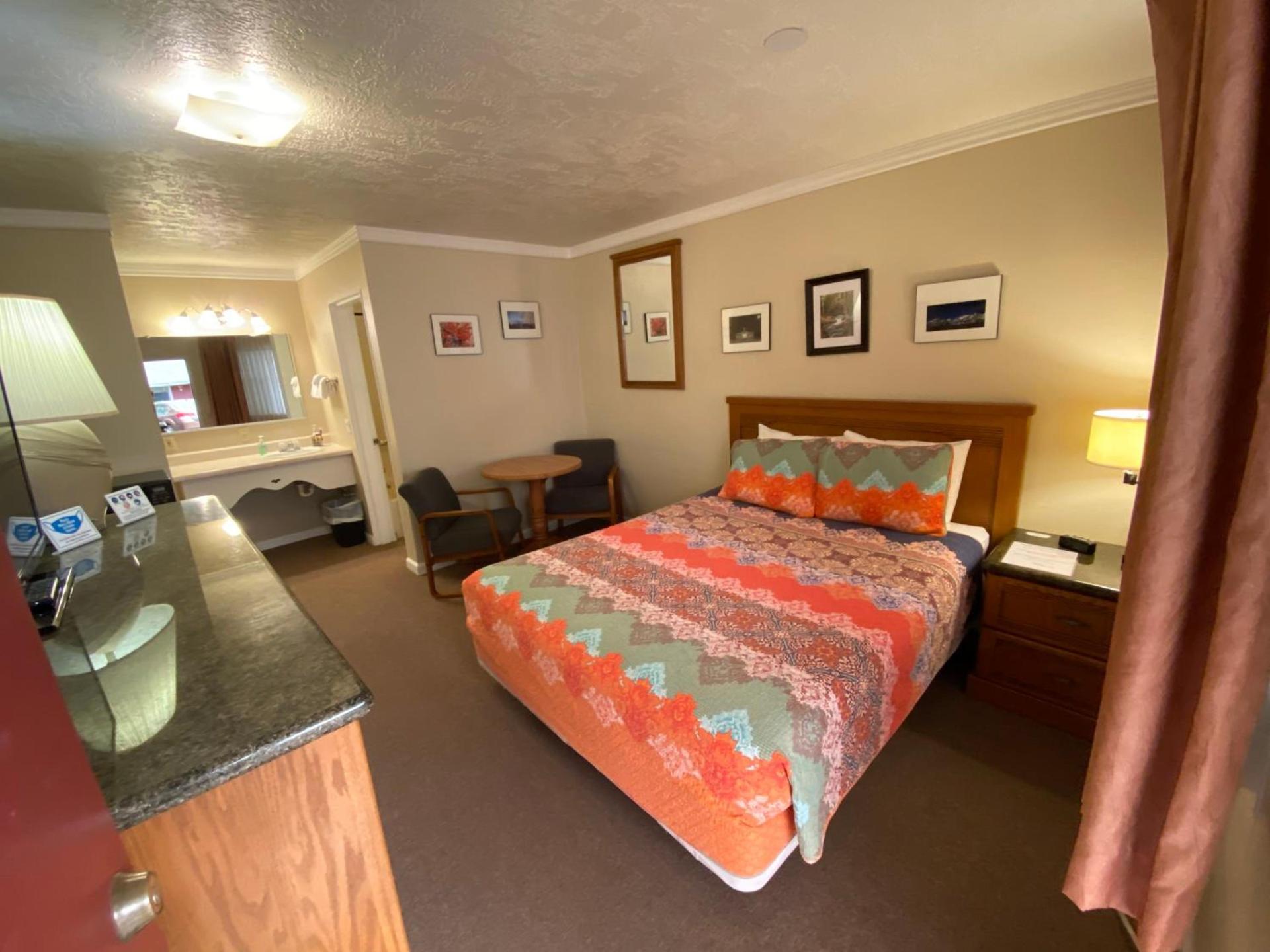 Independence Courthouse Motel photo 25