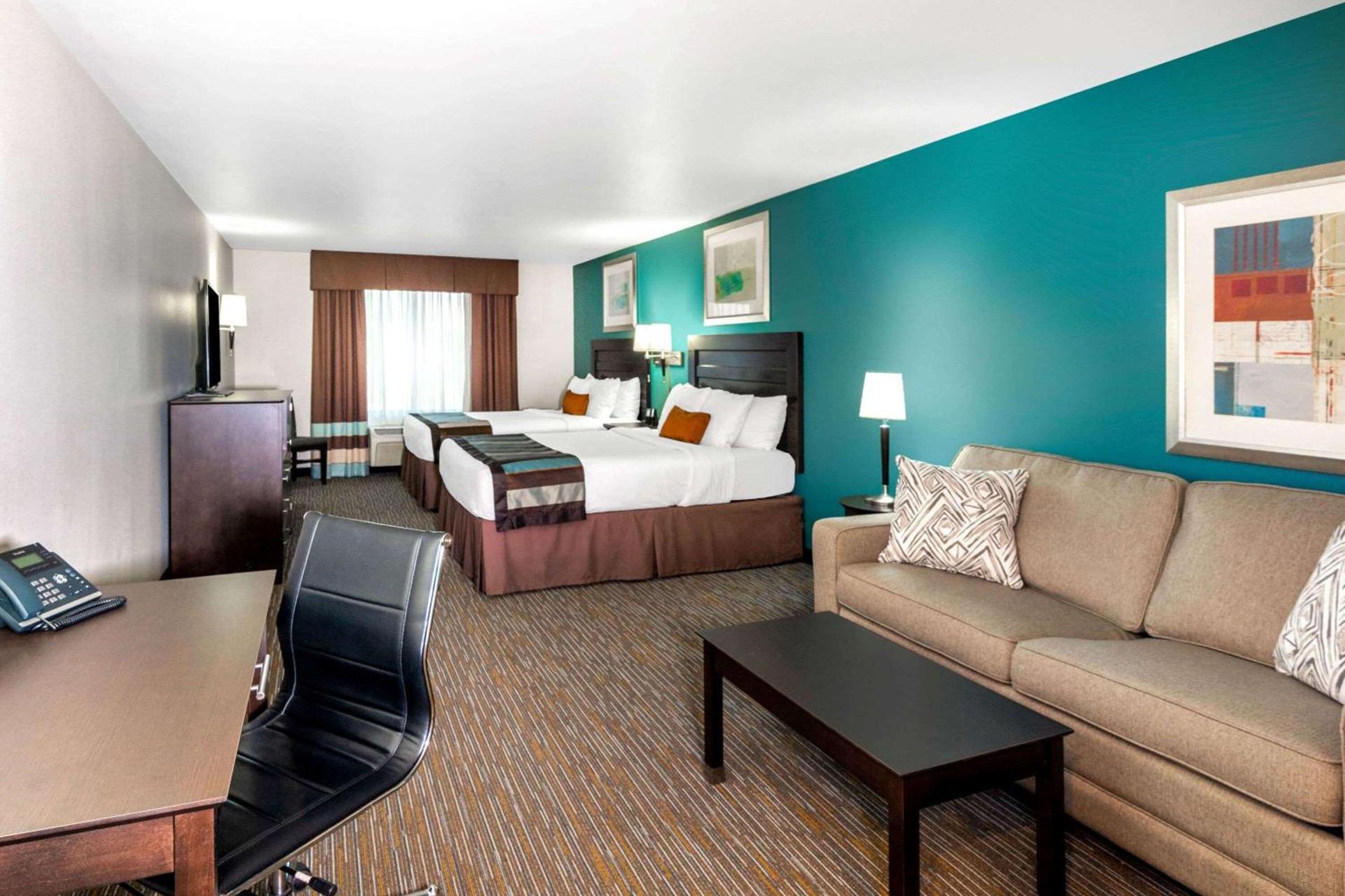 Wingate by Wyndham - St. George photo 12